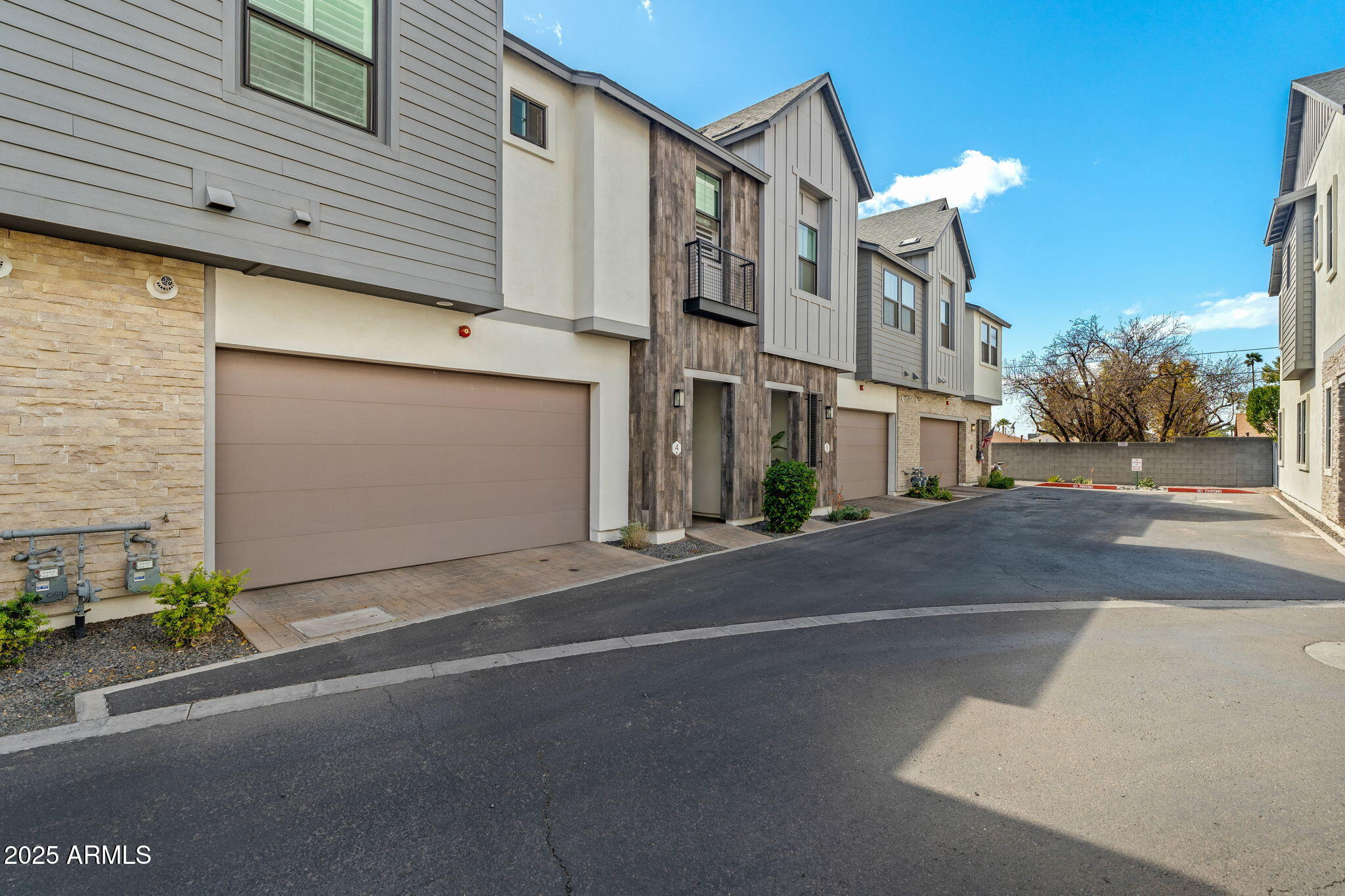 3200 N 39TH Street 4