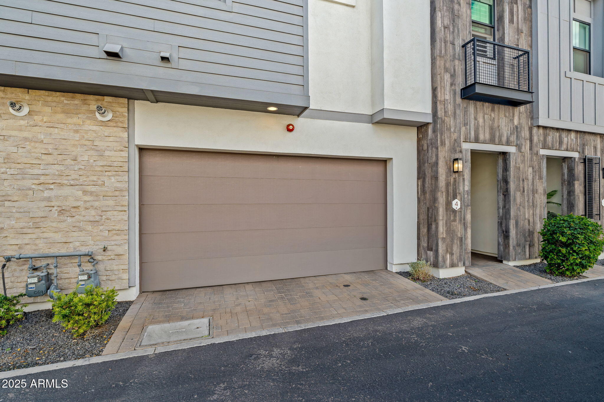 3200 N 39TH Street 4