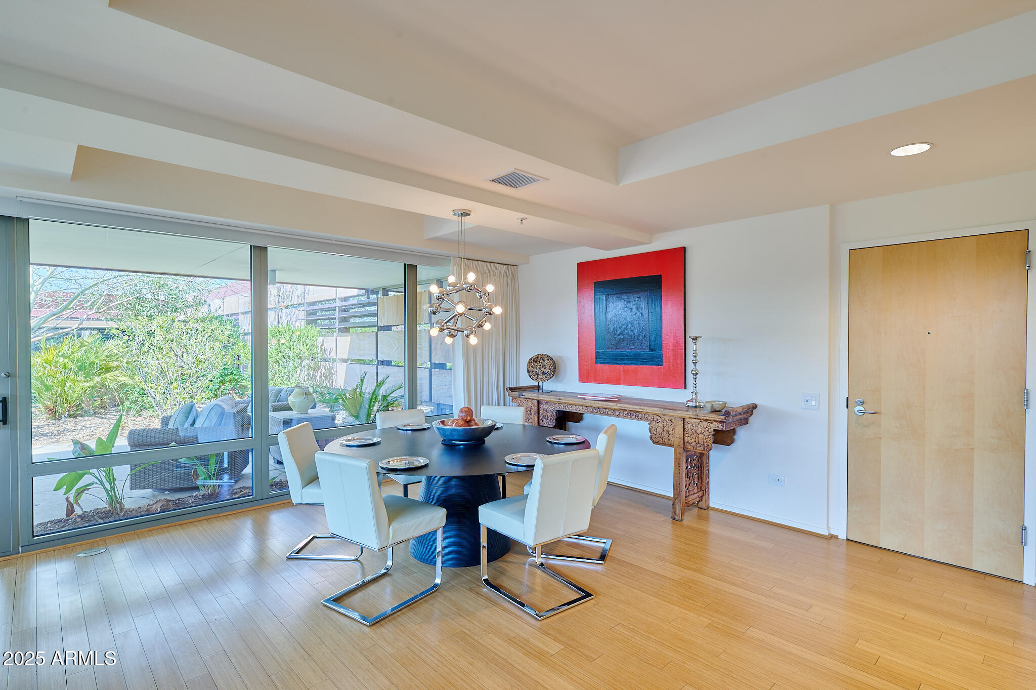 7147 E RANCHO VISTA Drive 7004