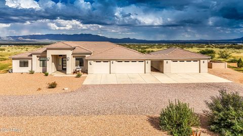 Photo of 8665 S Sunquail Terrace, Hereford, AZ 85615 (MLS # 6930742)