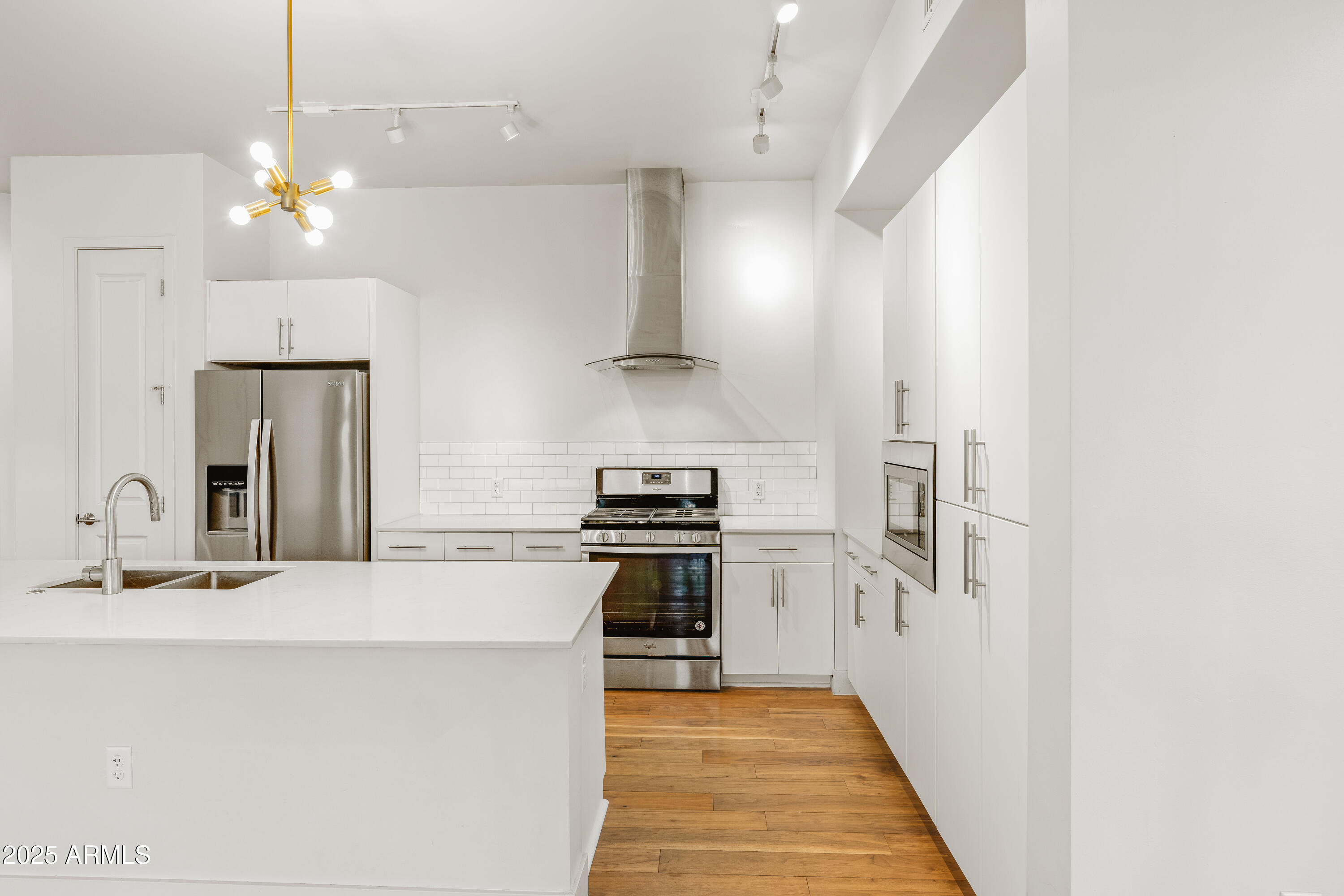3131 N CENTRAL Avenue 3009