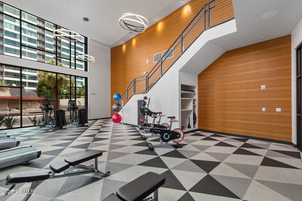 Photo of 3131 N Central Avenue #3009, Phoenix, AZ 85012 (MLS # 6935441)