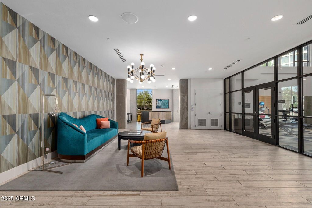 Photo of 3131 N Central Avenue #3009, Phoenix, AZ 85012 (MLS # 6935441)