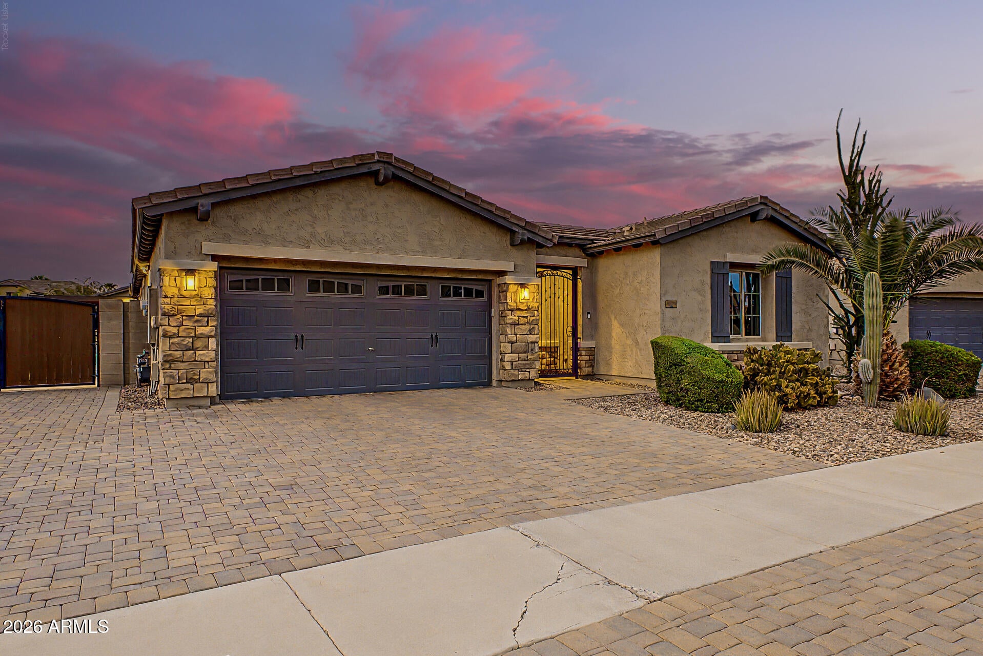 14468 W DESERT FLOWER Drive