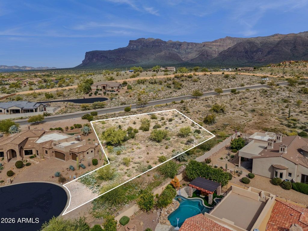 Photo of 8952 E Quail Cove Lane #27, Gold Canyon, AZ 85118 (MLS # 6985126)
