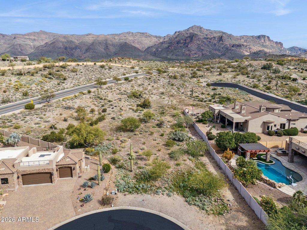 Photo of 8952 E Quail Cove Lane #27, Gold Canyon, AZ 85118 (MLS # 6985126)