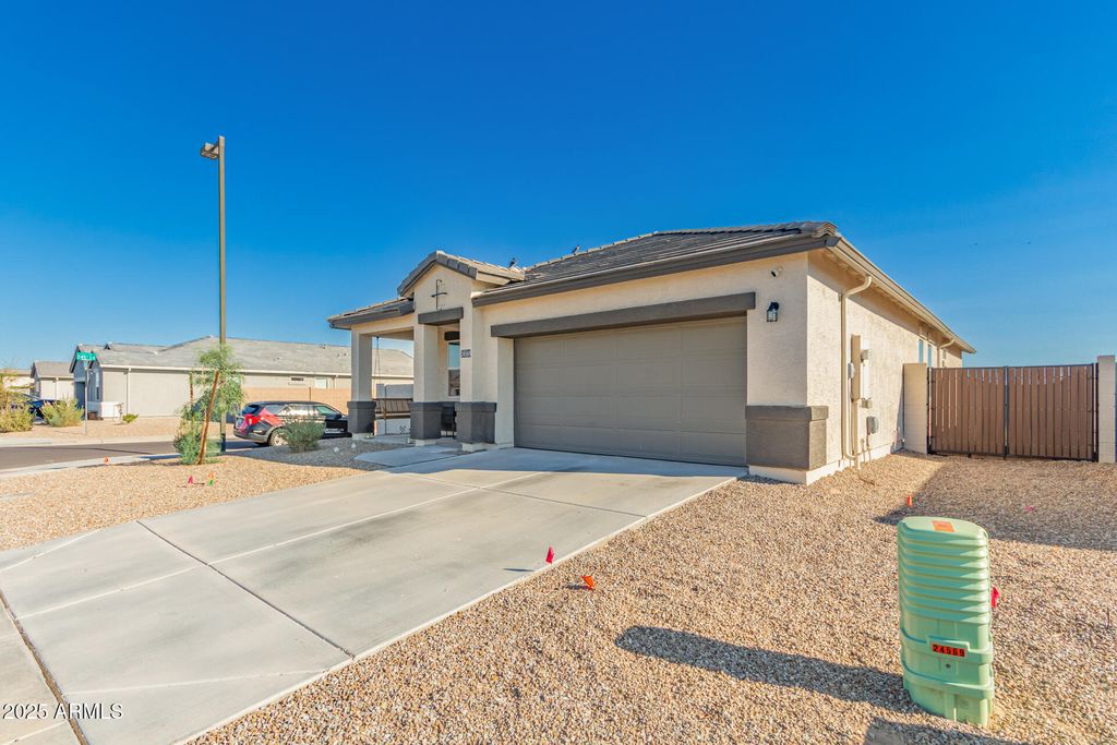 Photo of 24569 W Raymond Street, Buckeye, AZ 85326 (MLS # 6925036)
