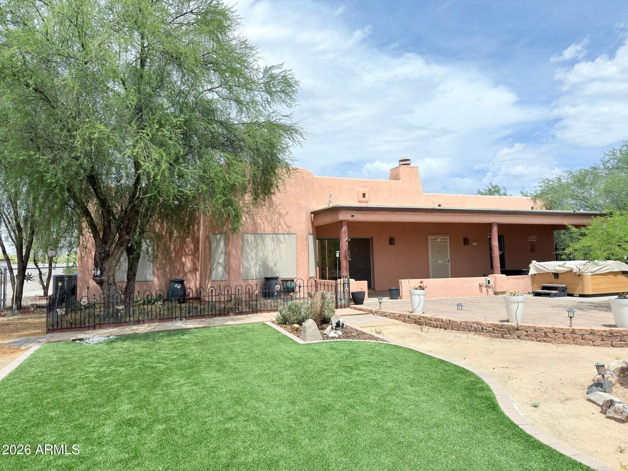 1127 E JOY RANCH Road