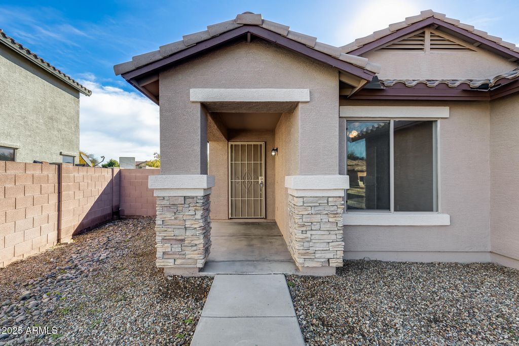 Photo of 513 S 112th Drive, Avondale, AZ 85323 (MLS # 6952448)