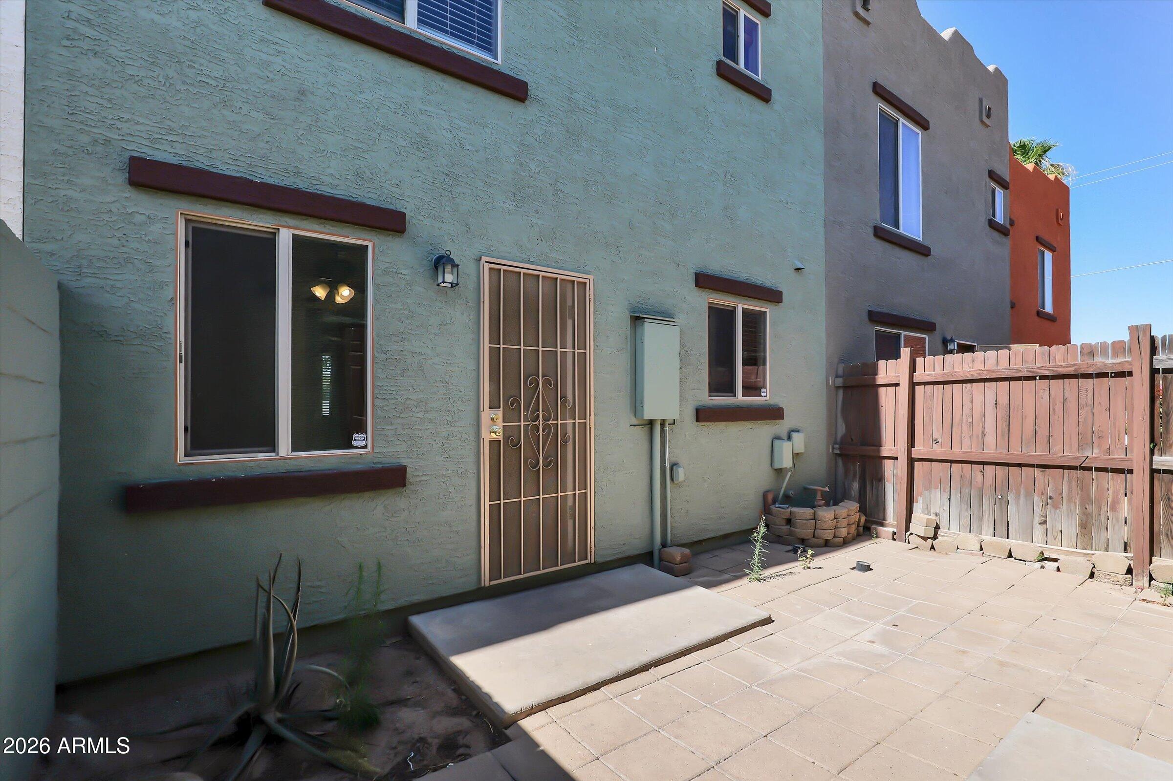 16202 N DESERT SAGE Street