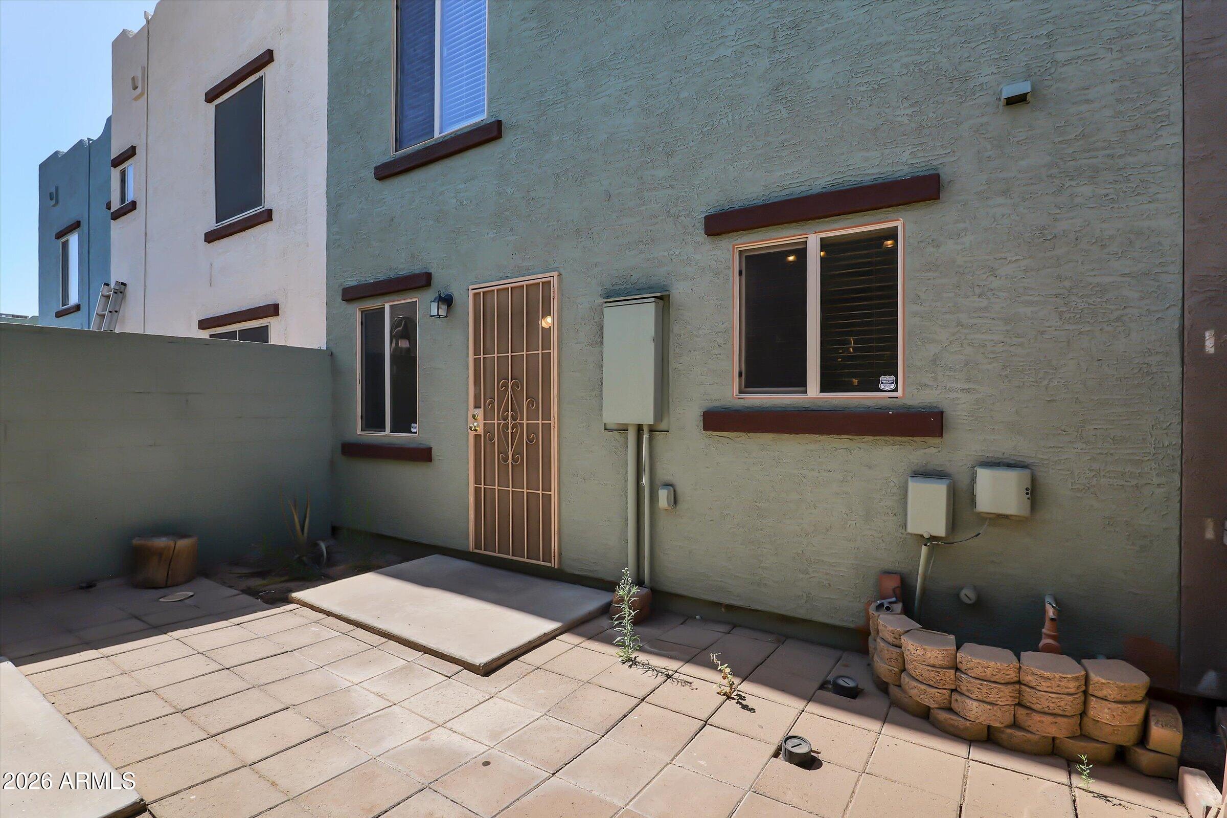 16202 N DESERT SAGE Street