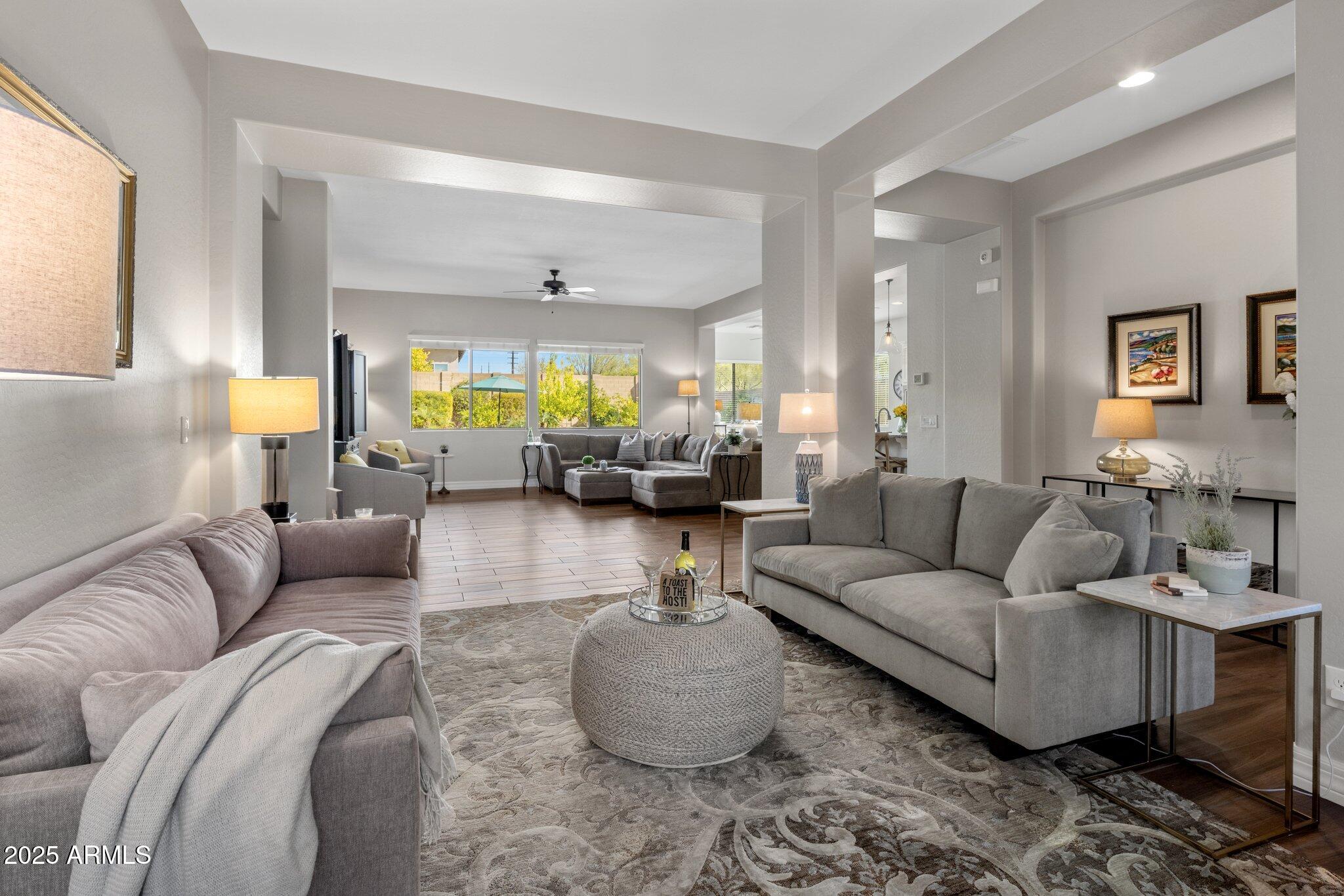 5413 E BARWICK Drive