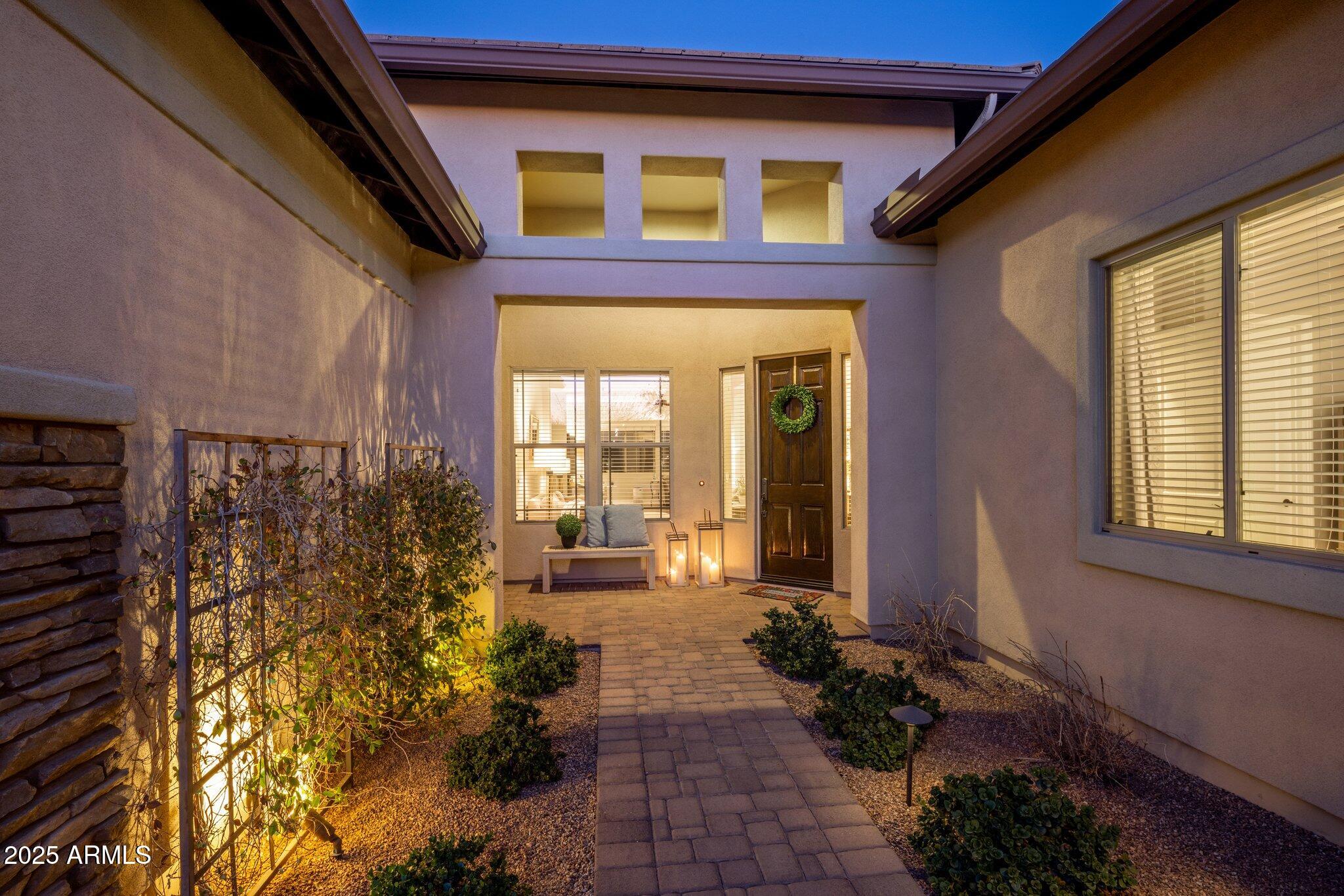 5413 E BARWICK Drive