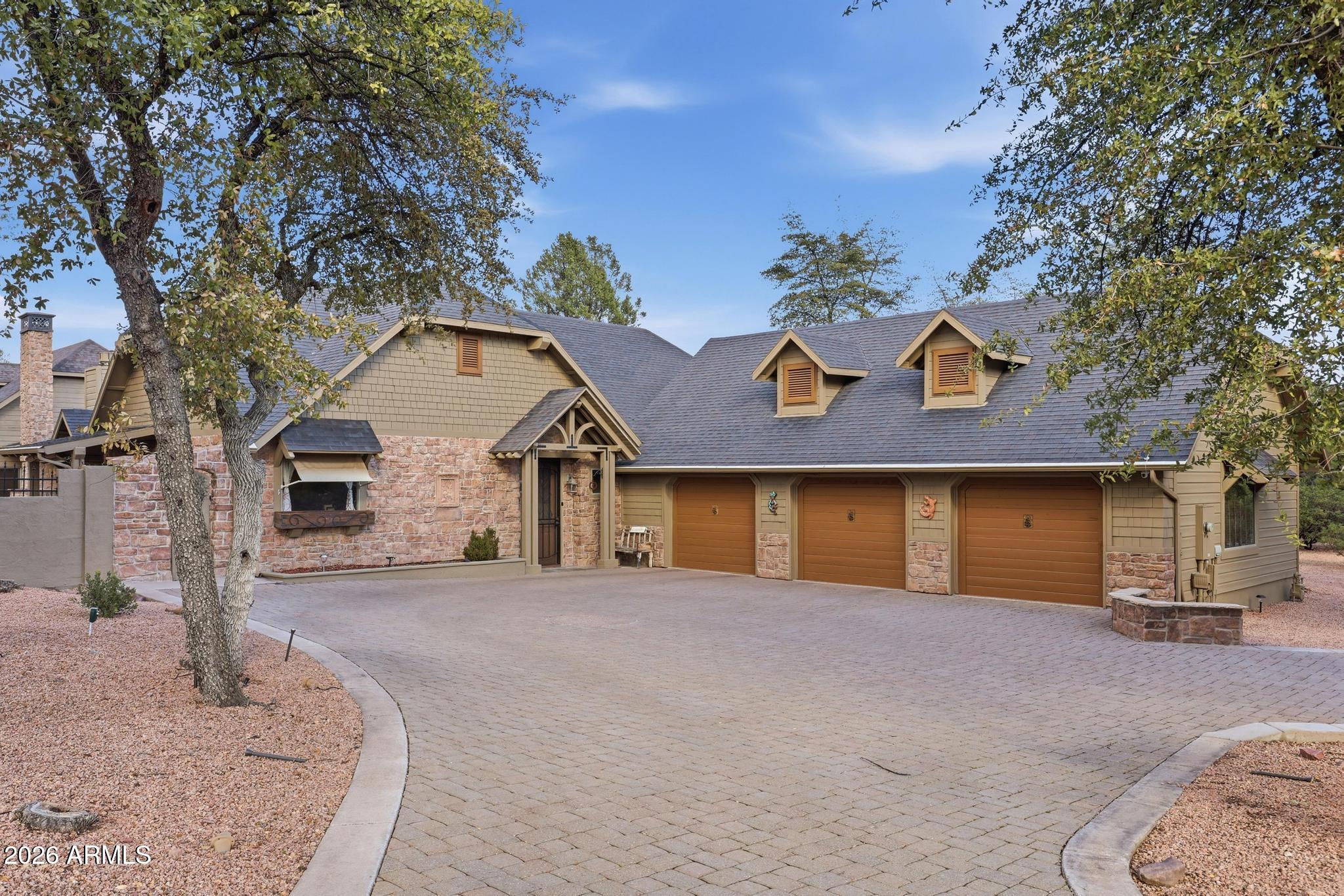 1006 W KNOTTY PINE Circle