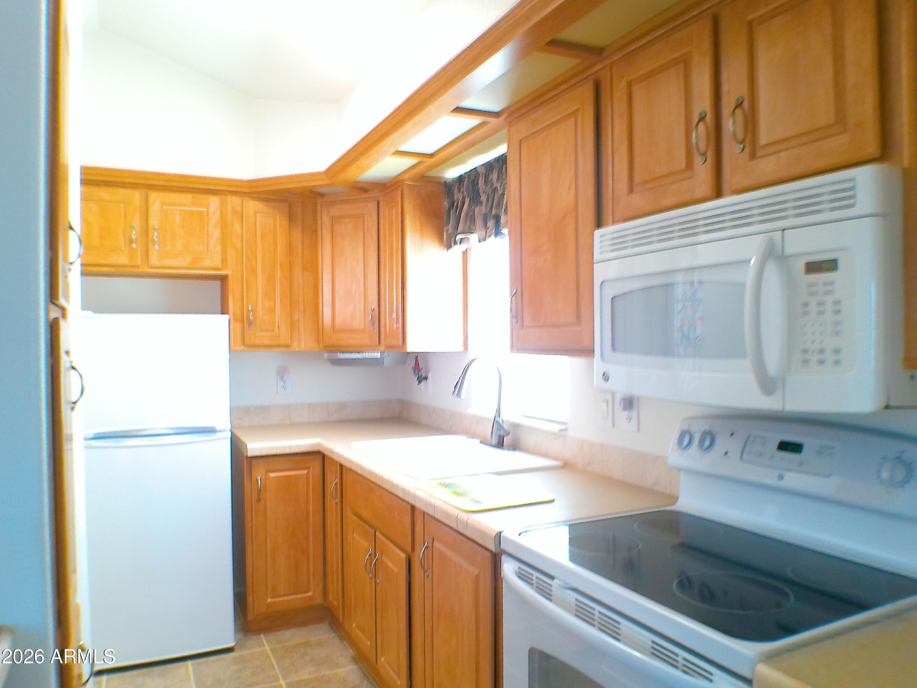 GOLDEN VISTA RV RESORT - Land