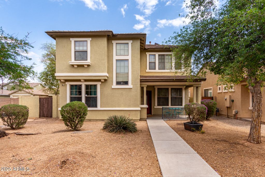 Photo of 1835 S Rockwell Street, Gilbert, AZ 85295 (MLS # 6983386)