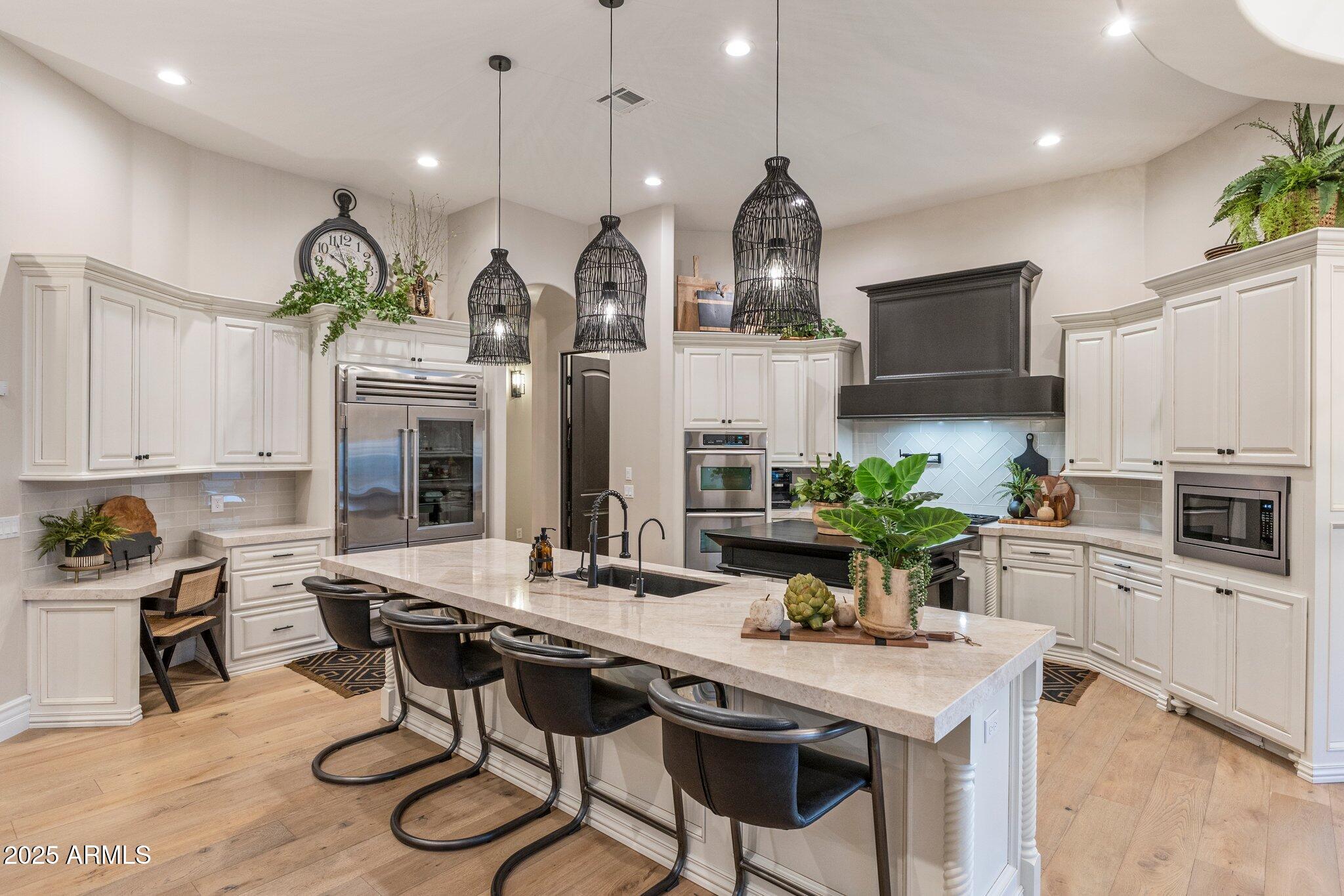 2782 E CITADEL Court