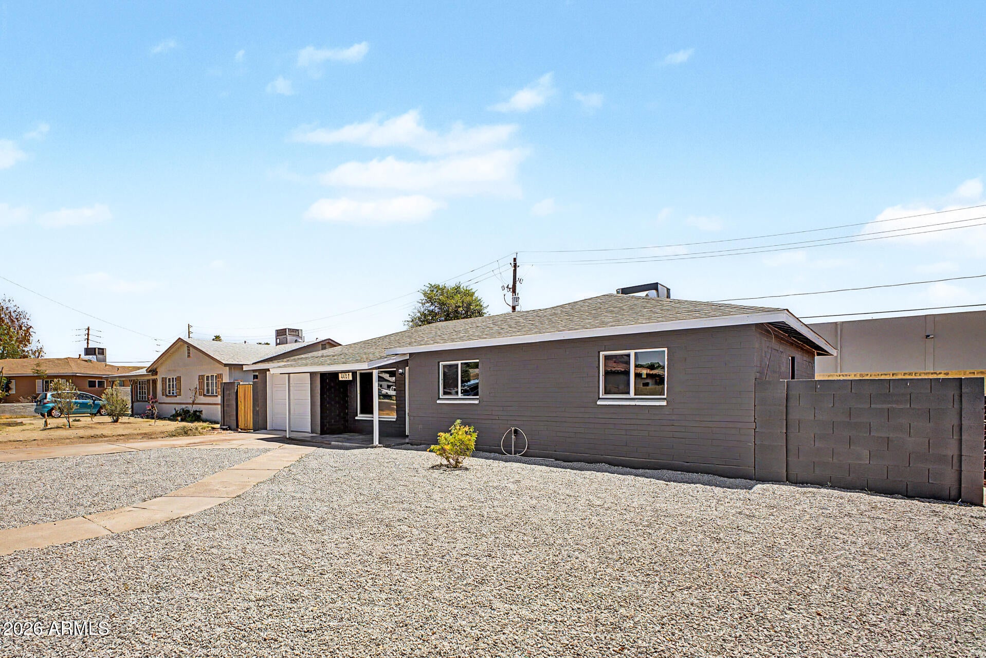 4437 E ALMERIA Road