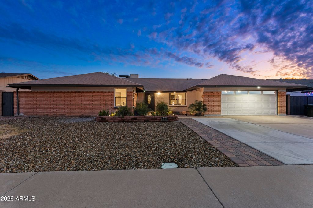 Photo of 4145 W Meadow Drive, Glendale, AZ 85308 (MLS # 7000361)