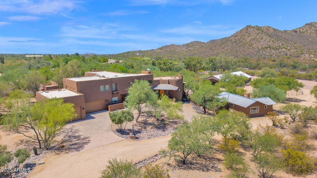 Photo of 37660 N Rancho Manana Boulevard, Cave Creek, AZ 85331 (MLS # 6983797)