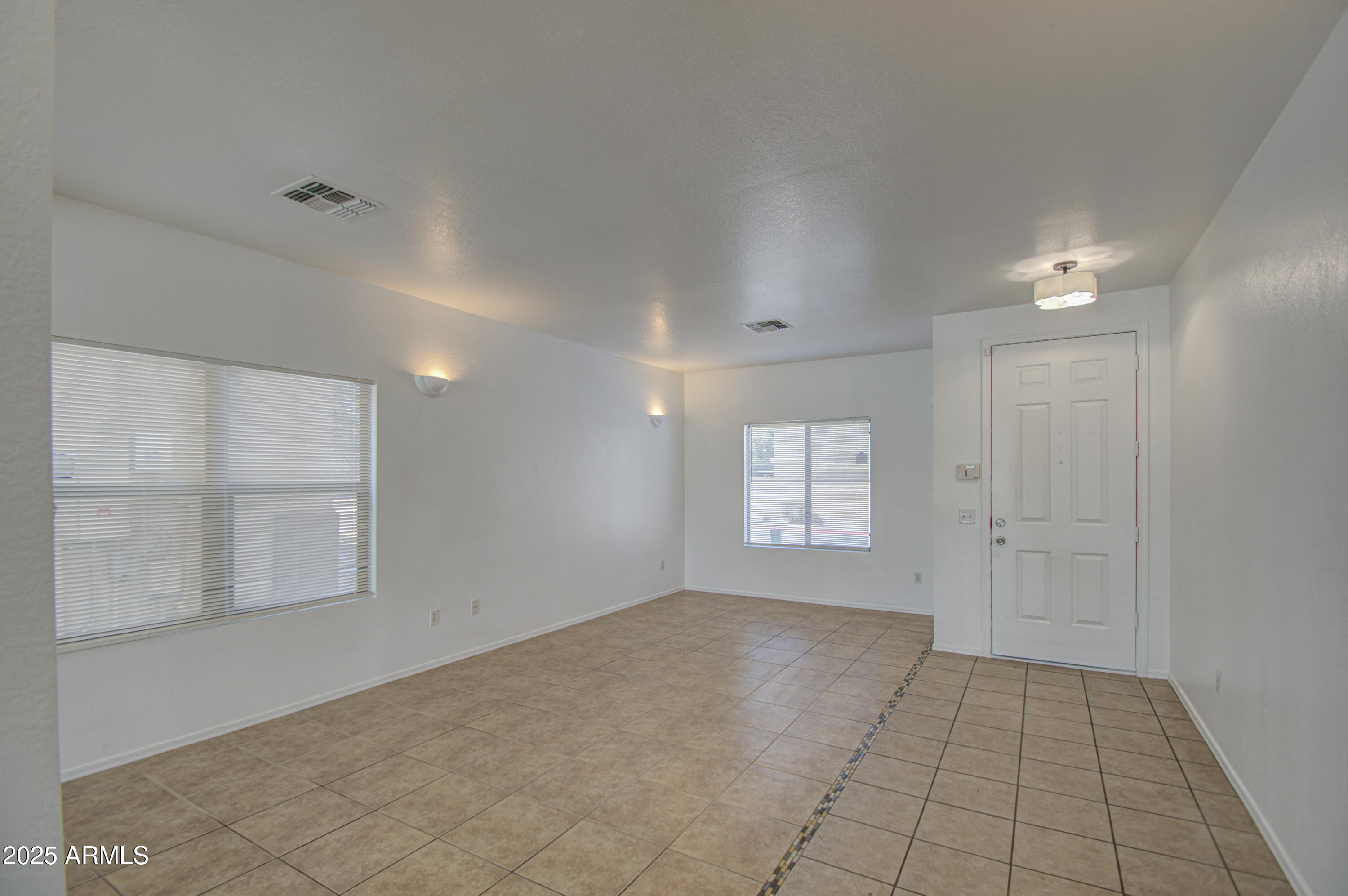 2245 N 94TH Avenue