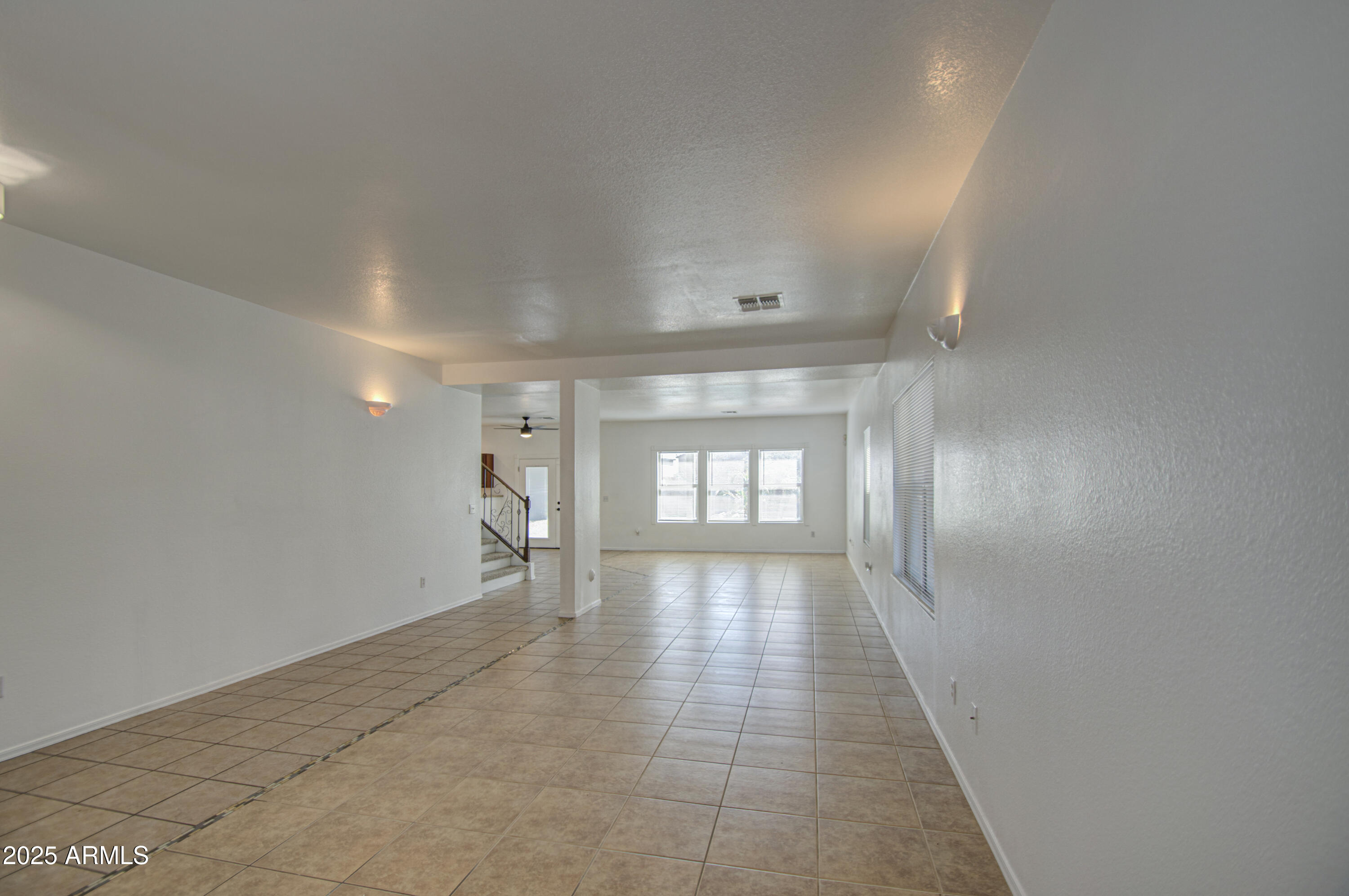 2245 N 94TH Avenue