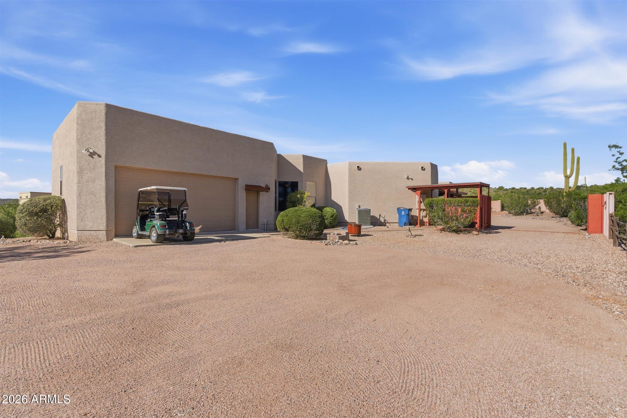 407 E SILVER KING Road