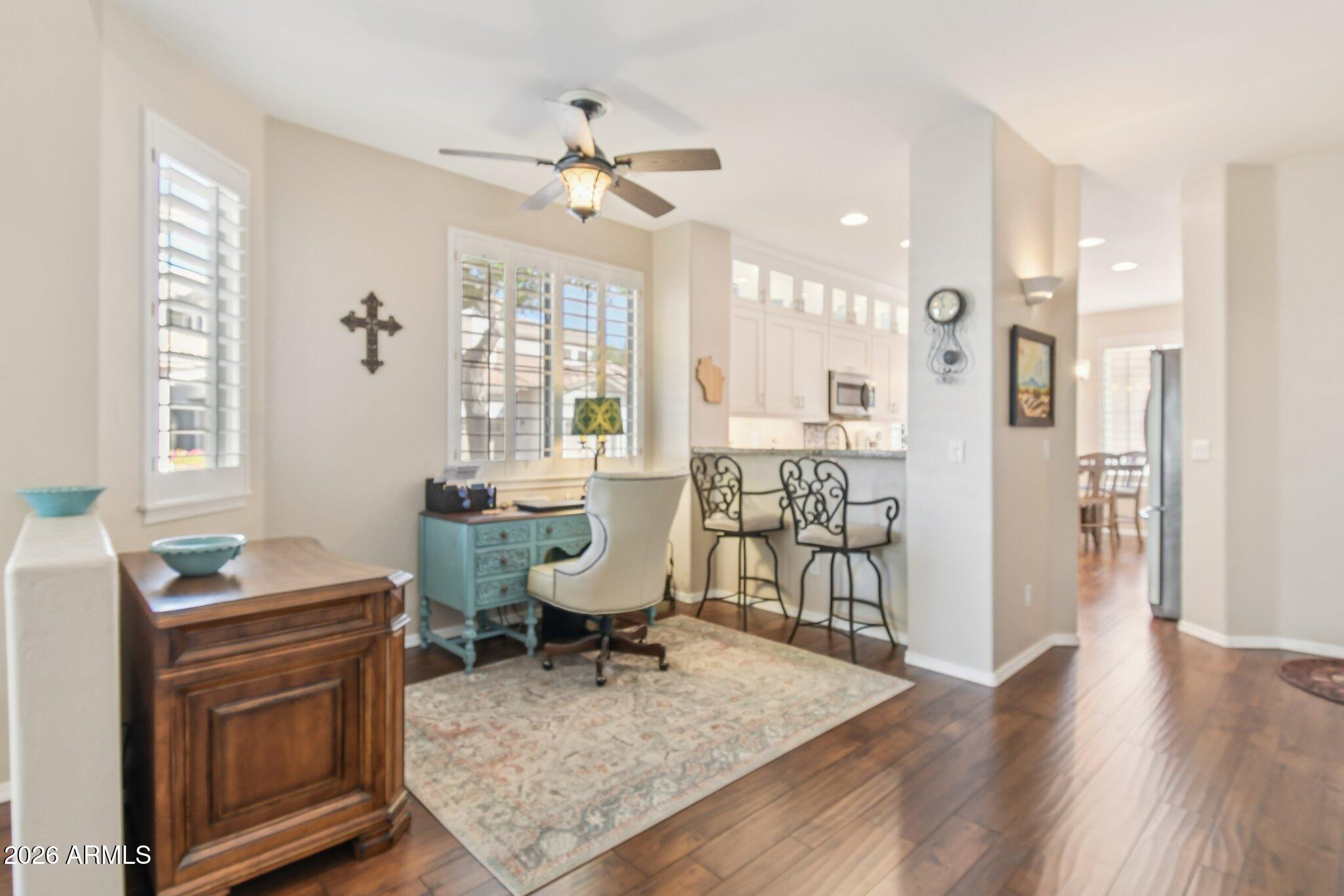 1024 E FRYE Road 1039