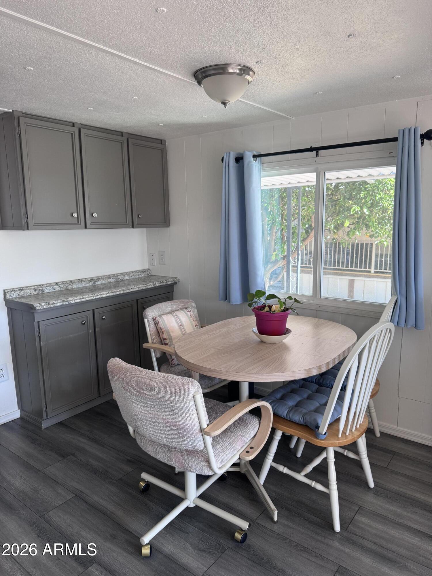 11425 E UNIVERSITY Drive 124