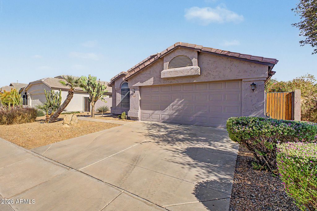 Photo of 6463 W Escuda Road, Glendale, AZ 85308 (MLS # 7024170)