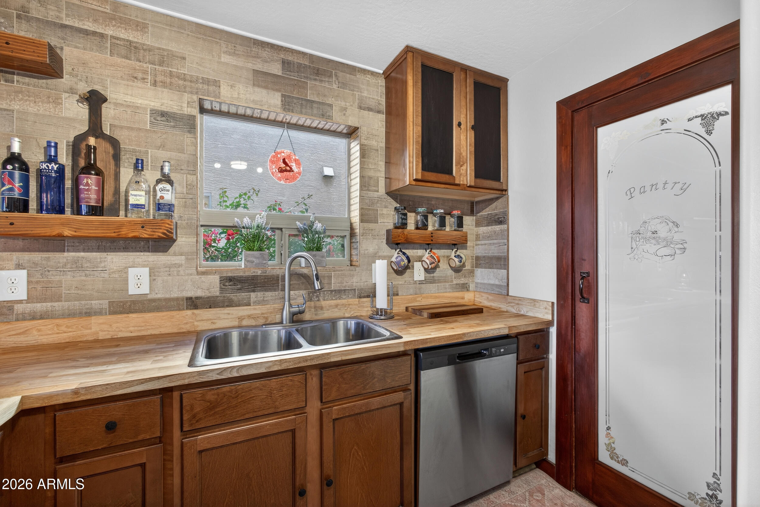 20594 N TAMMY Street