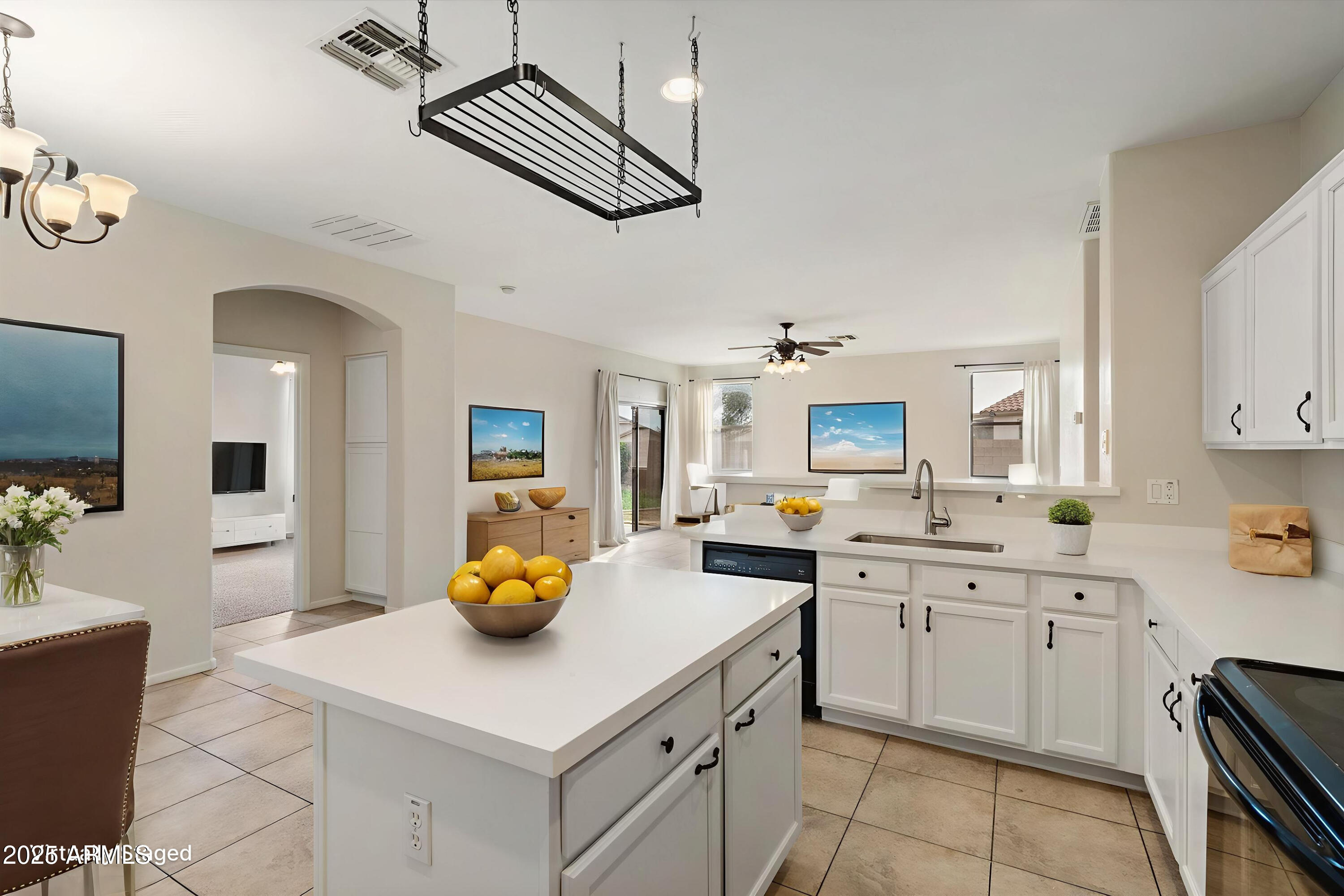 16653 N 169TH Avenue