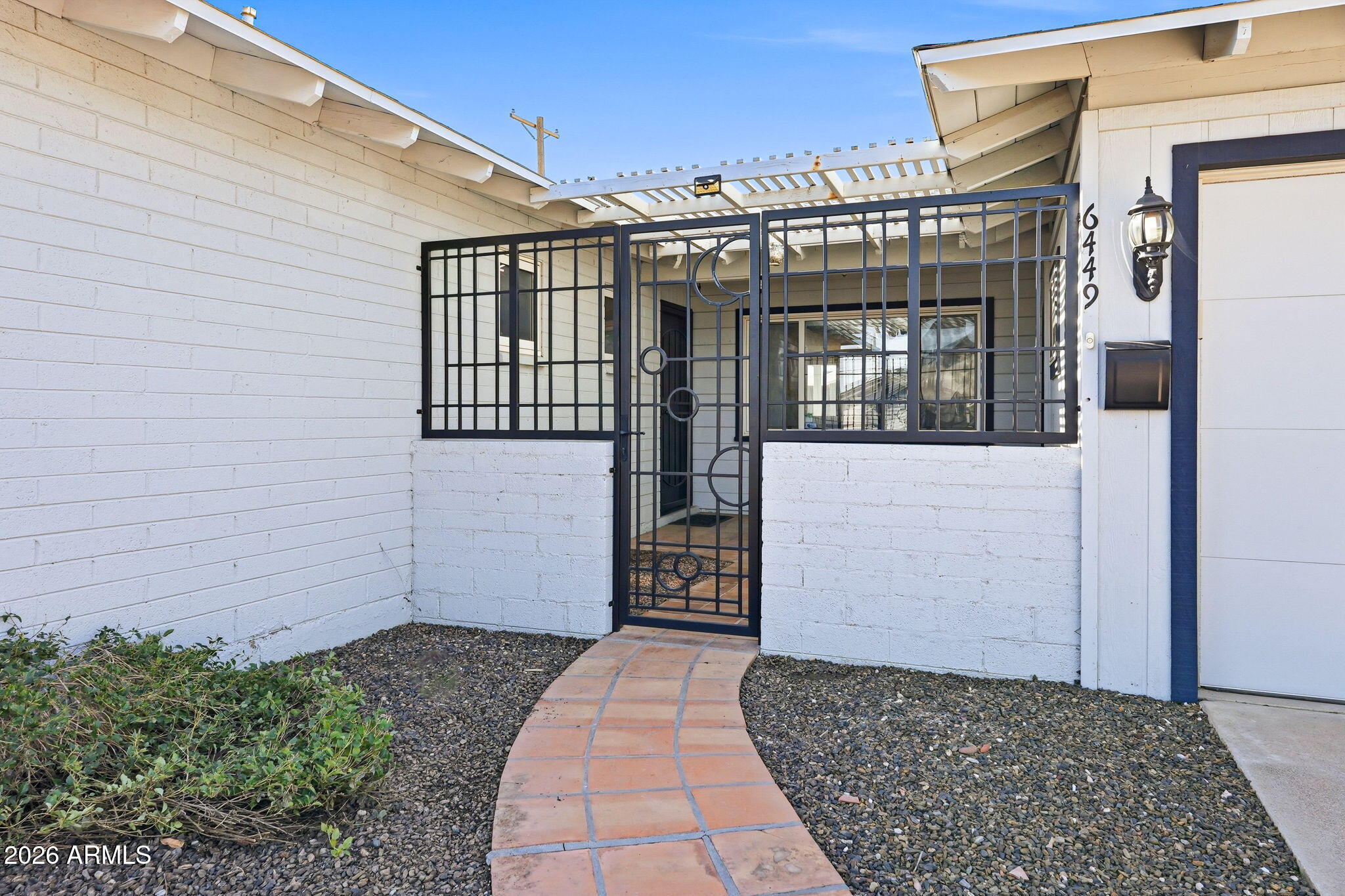 6449 E VERNON Avenue