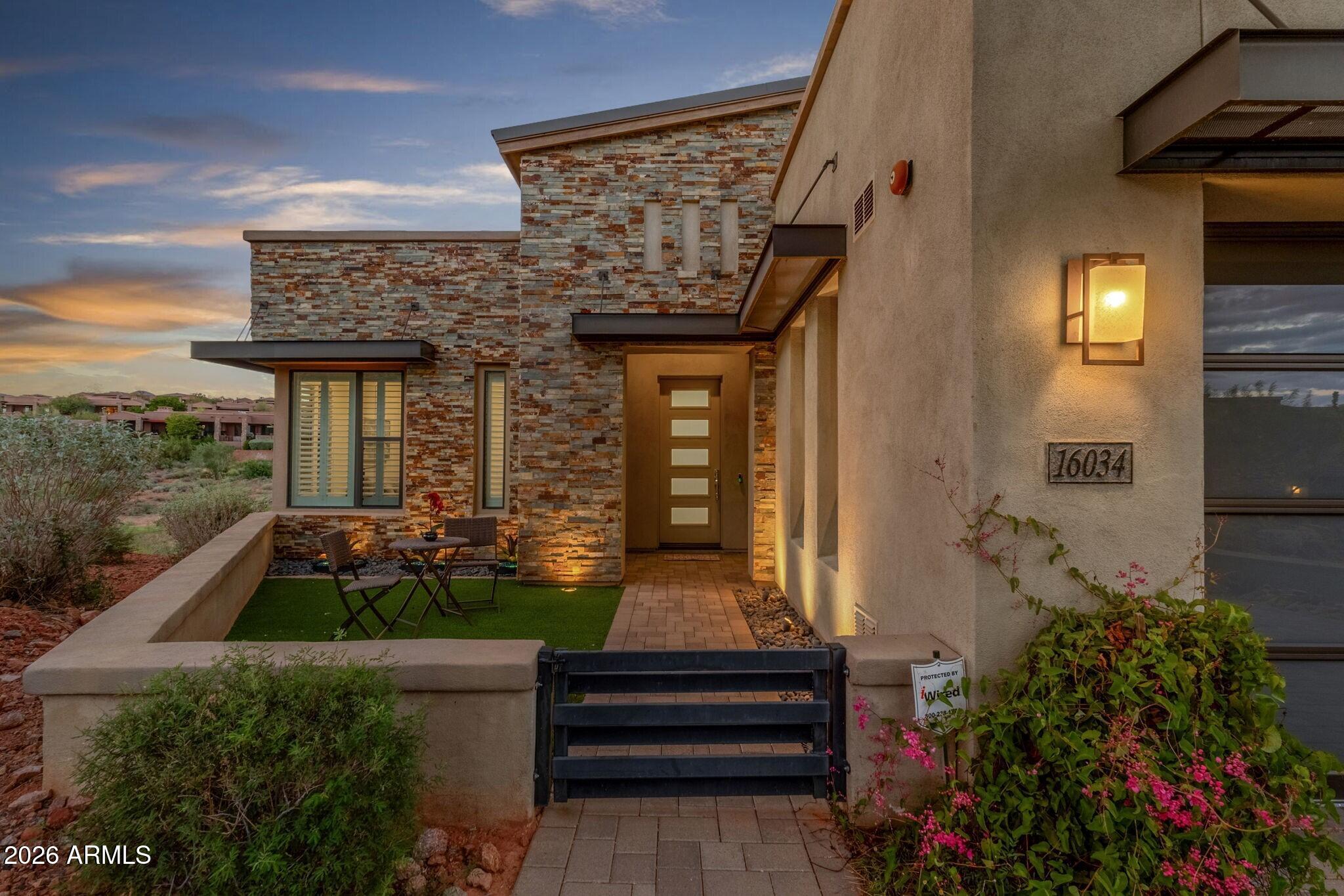 16034 E SUMMIT VIEW Drive