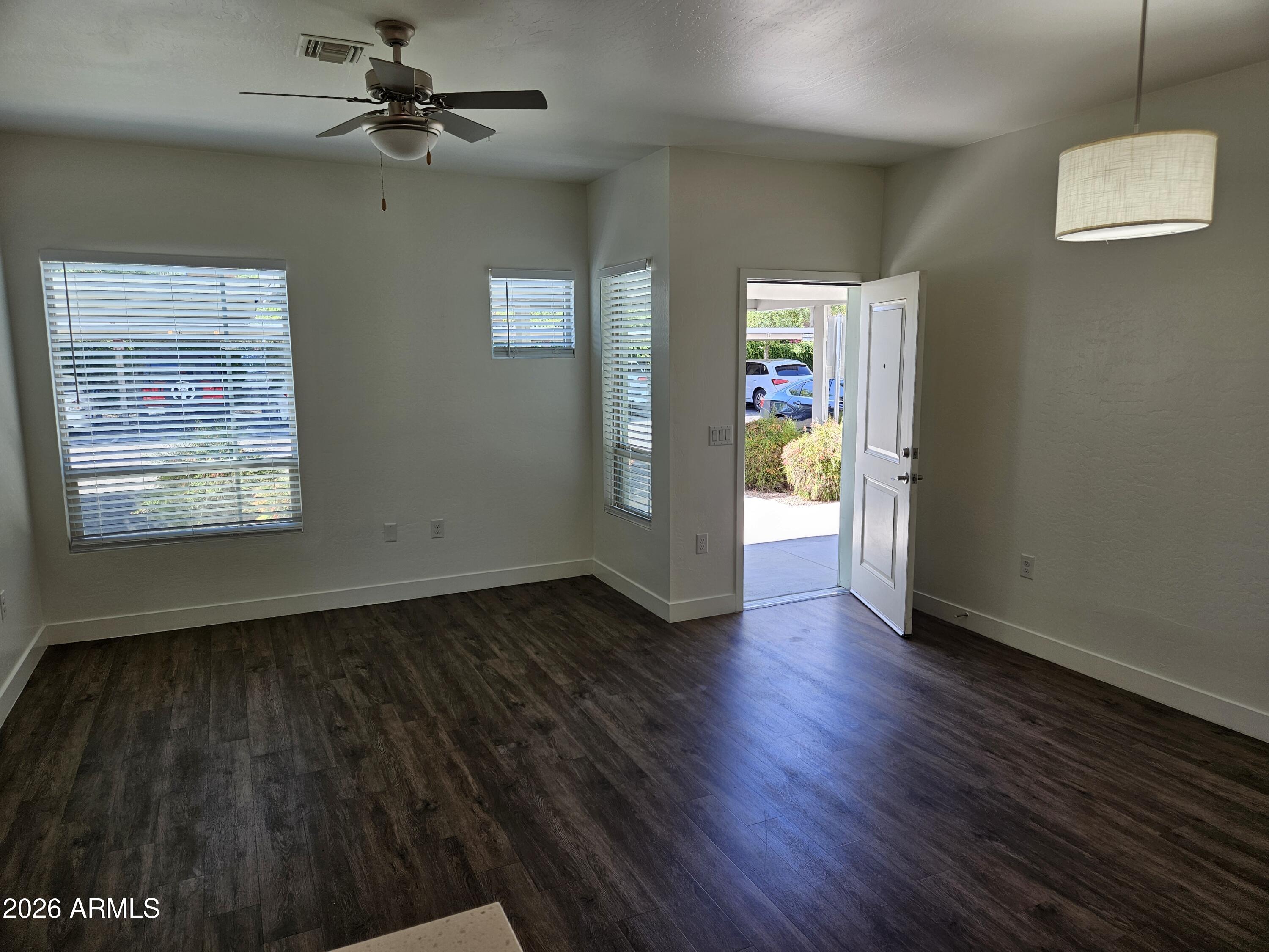 7981 E WILSHIRE Drive 1011A