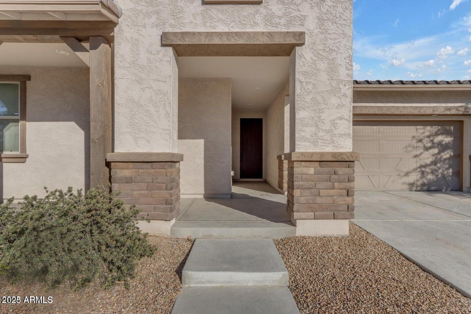 22841 S 225th Place