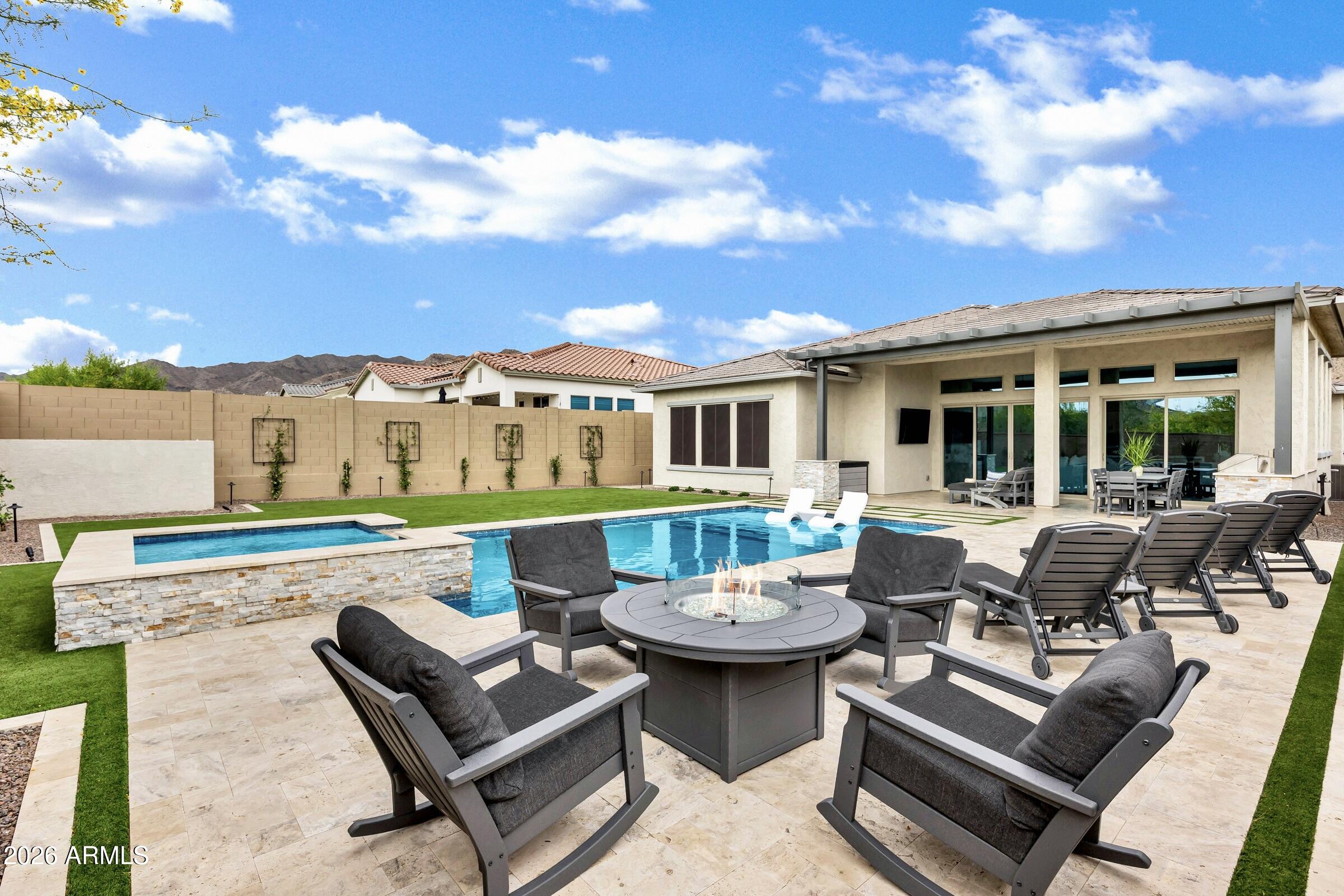 VERRADO HIGHLANDS DISTRICT PHASE 2 - Residential
