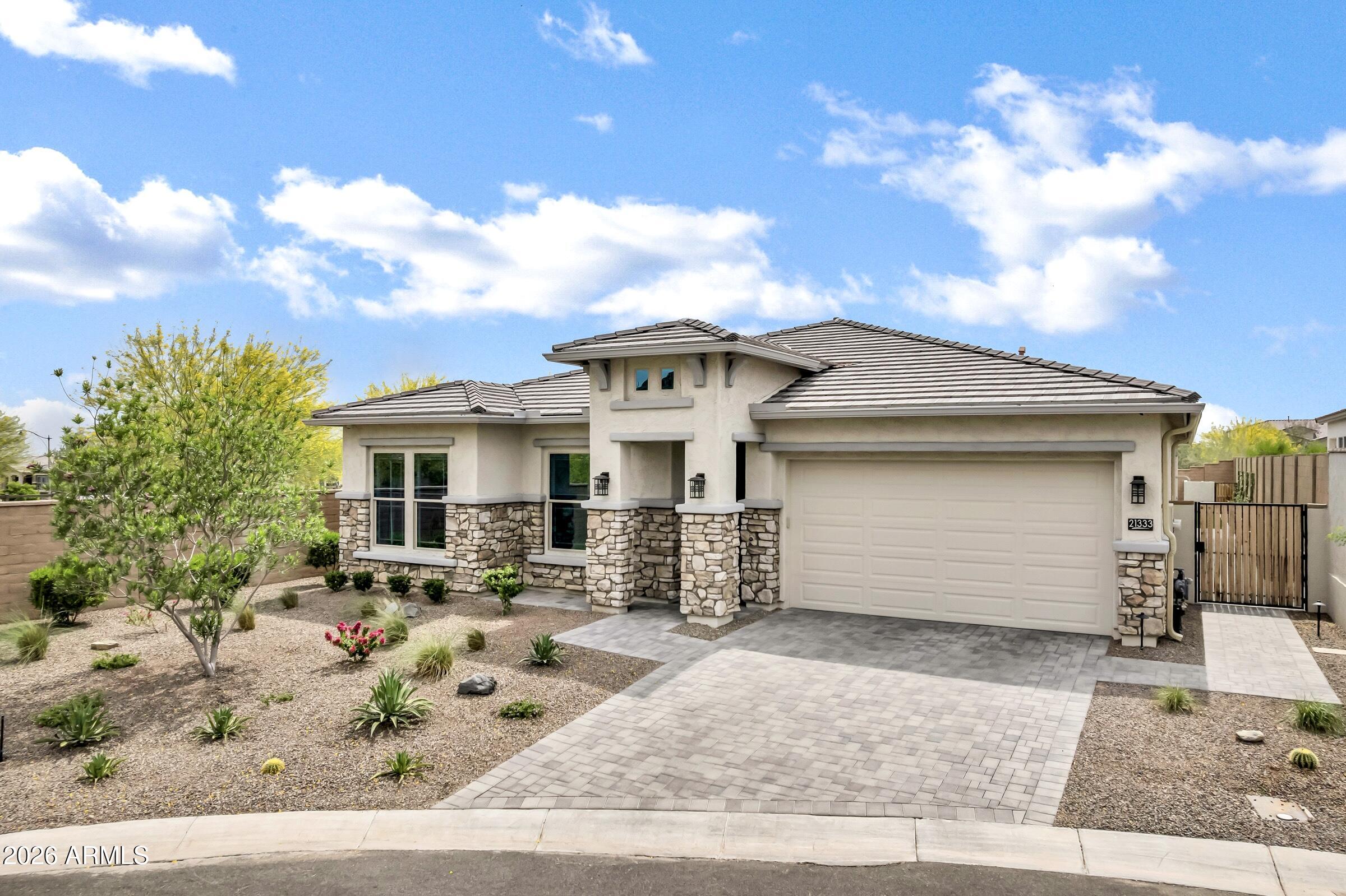 VERRADO HIGHLANDS DISTRICT PHASE 2 - Residential