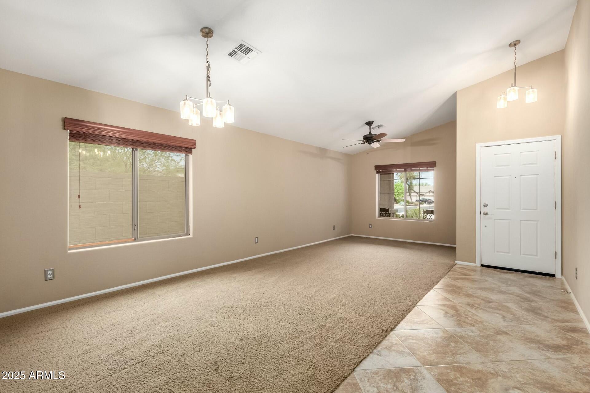 4433 W PHALEN Drive