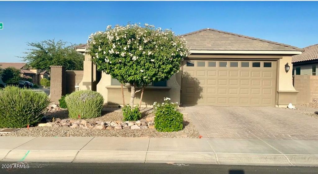 Photo of 707 N 152nd Drive, Goodyear, AZ 85338 (MLS # 7031125)