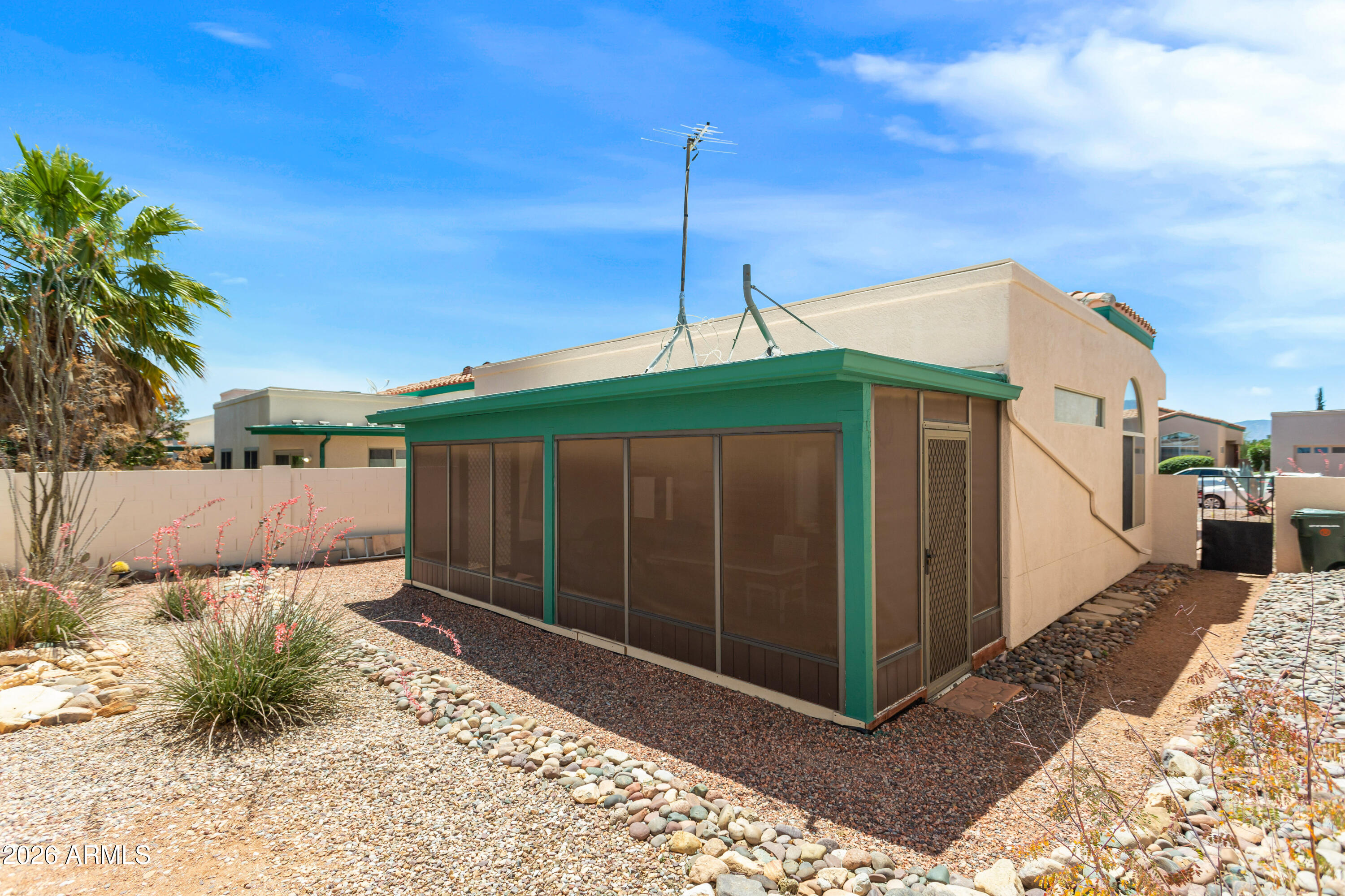 SIERRA SPRINGS - Residential
