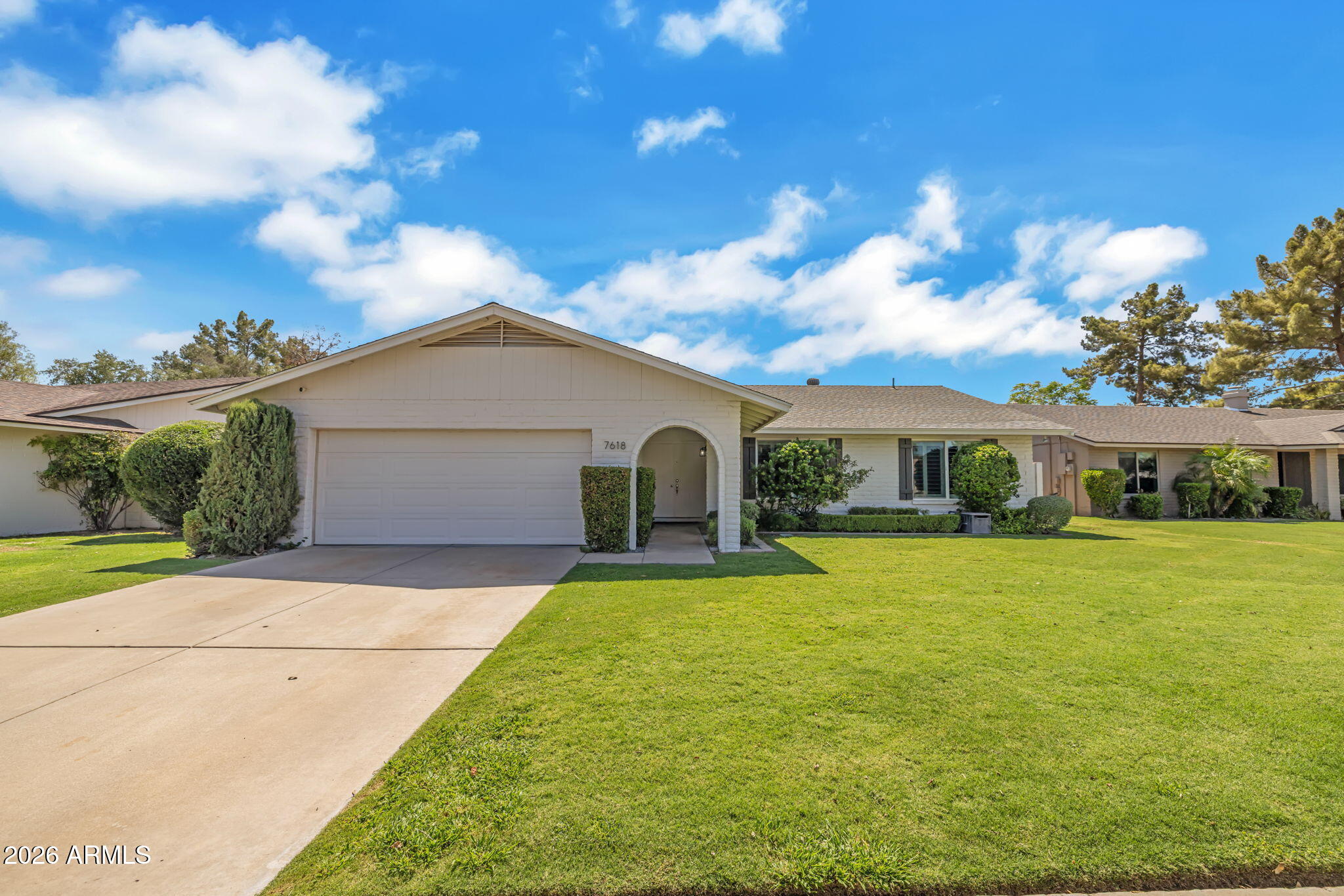 7618 N VIA DE LOS NINOS --