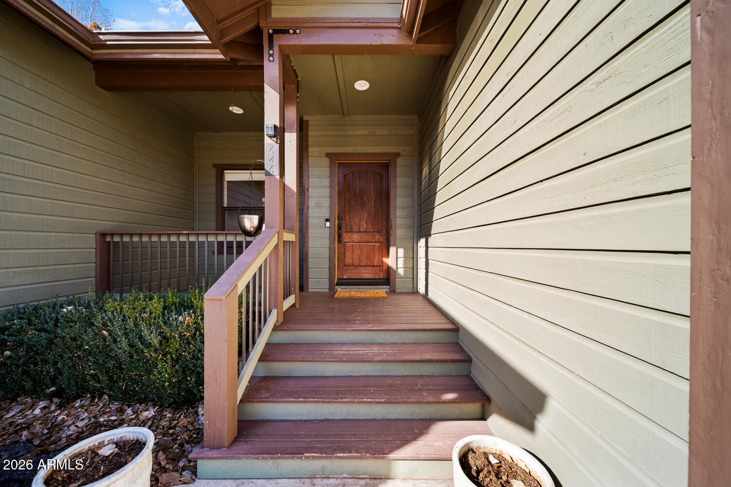 646 E Oak Meadow Lane --
