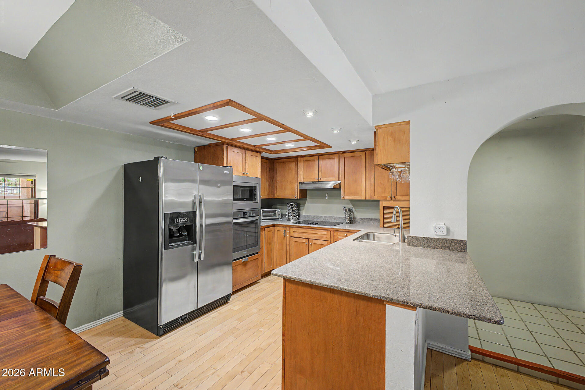 10410 N CAVE CREEK Road 1027