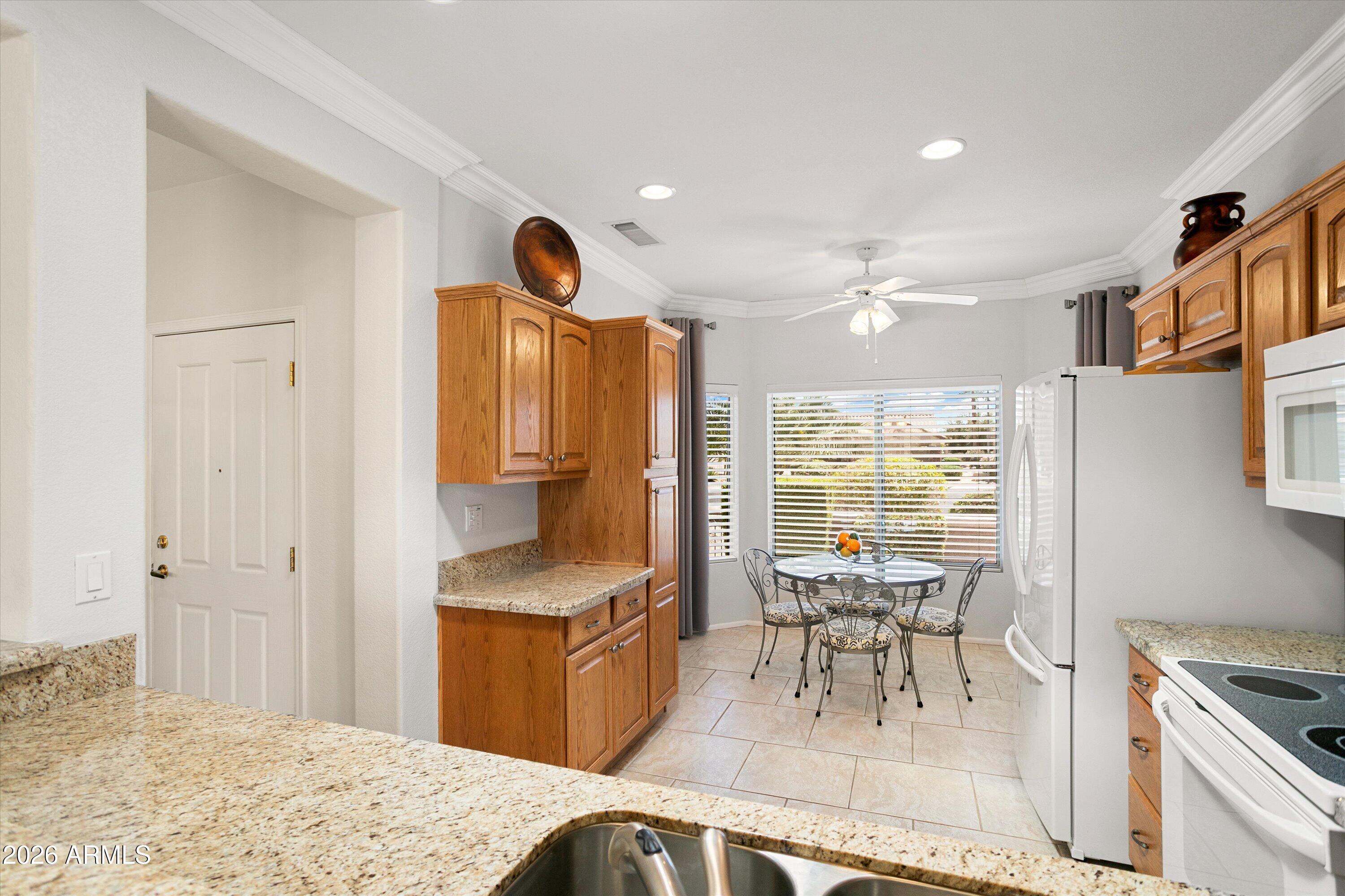 16518 W LONE TREE Court
