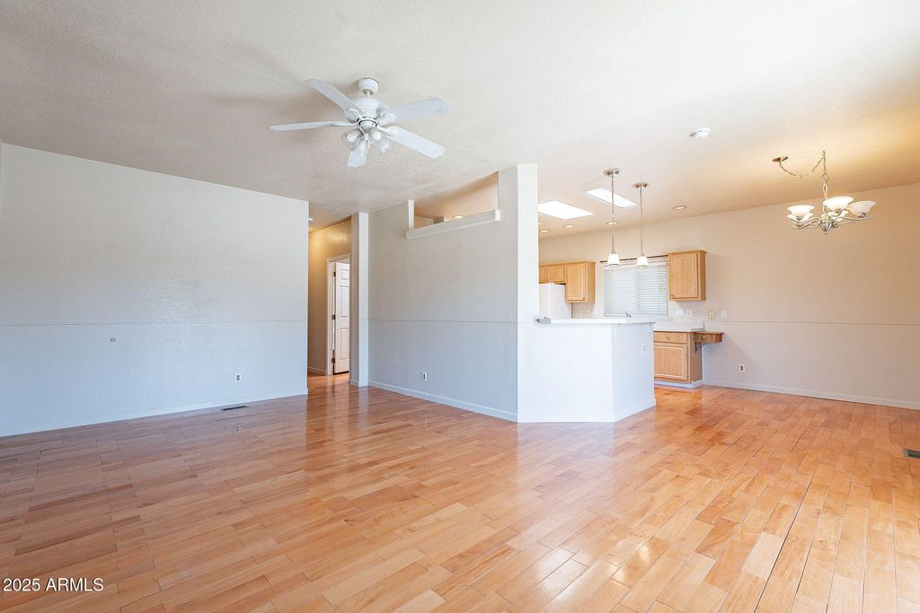 listing image 78