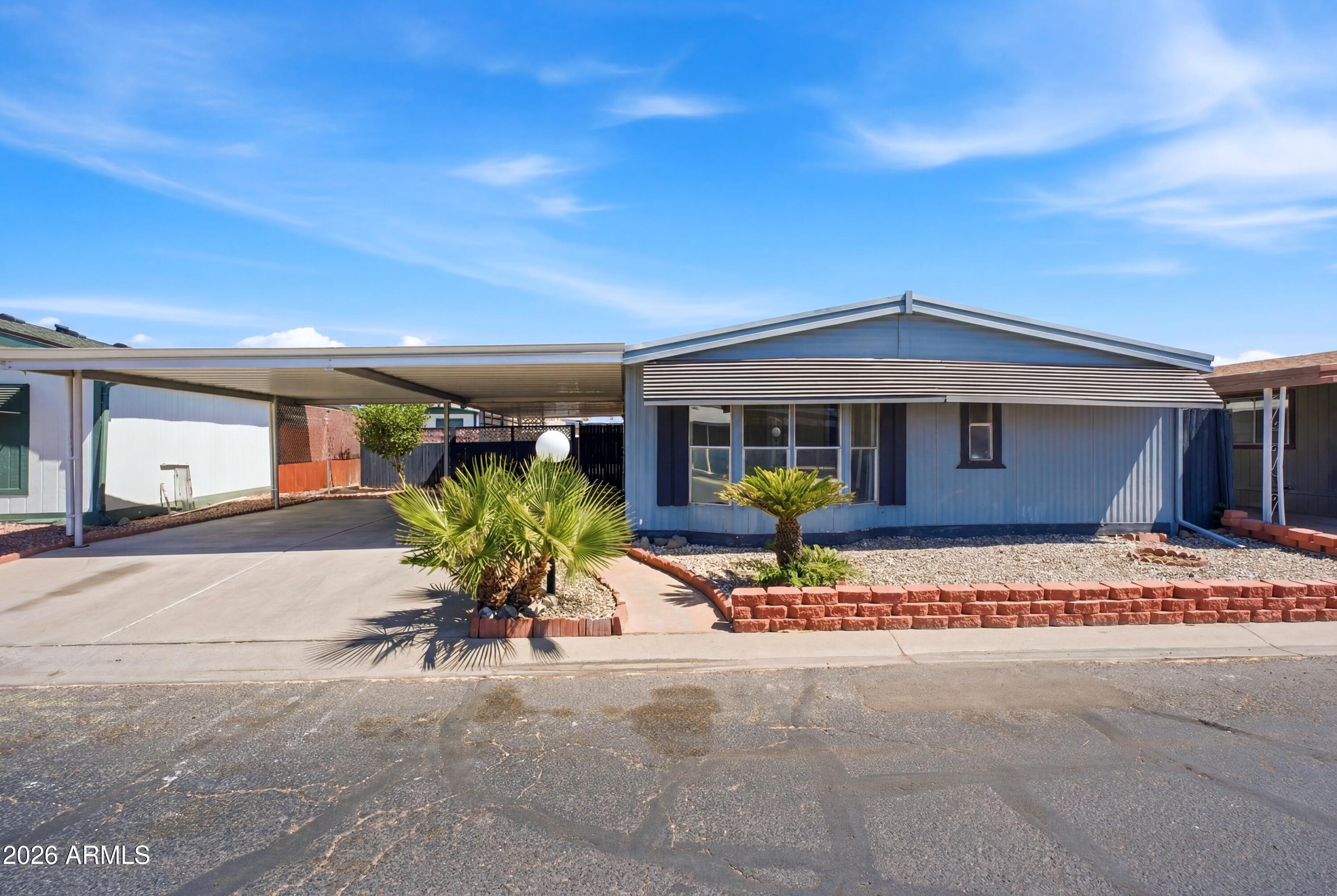 Peoria Polynesian Villiage - Residential