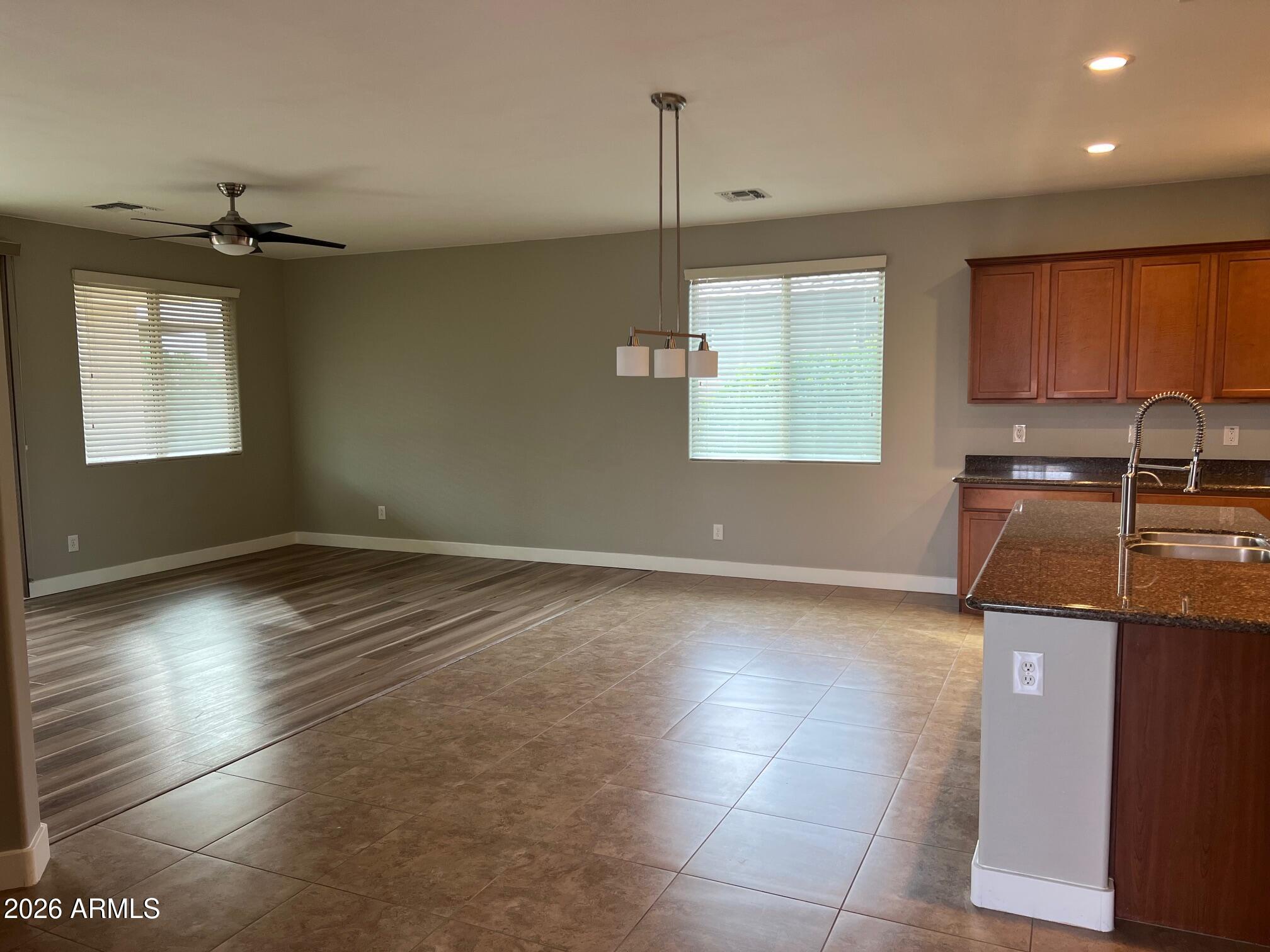 21251 E CREEKSIDE Drive