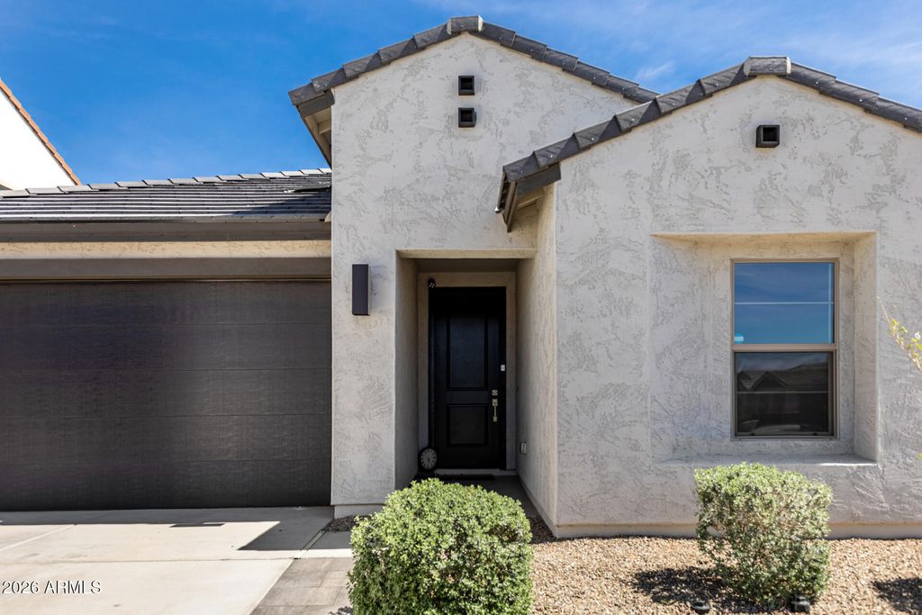 Photo of 7801 N 79th Avenue, Glendale, AZ 85303 (MLS # 7000085)