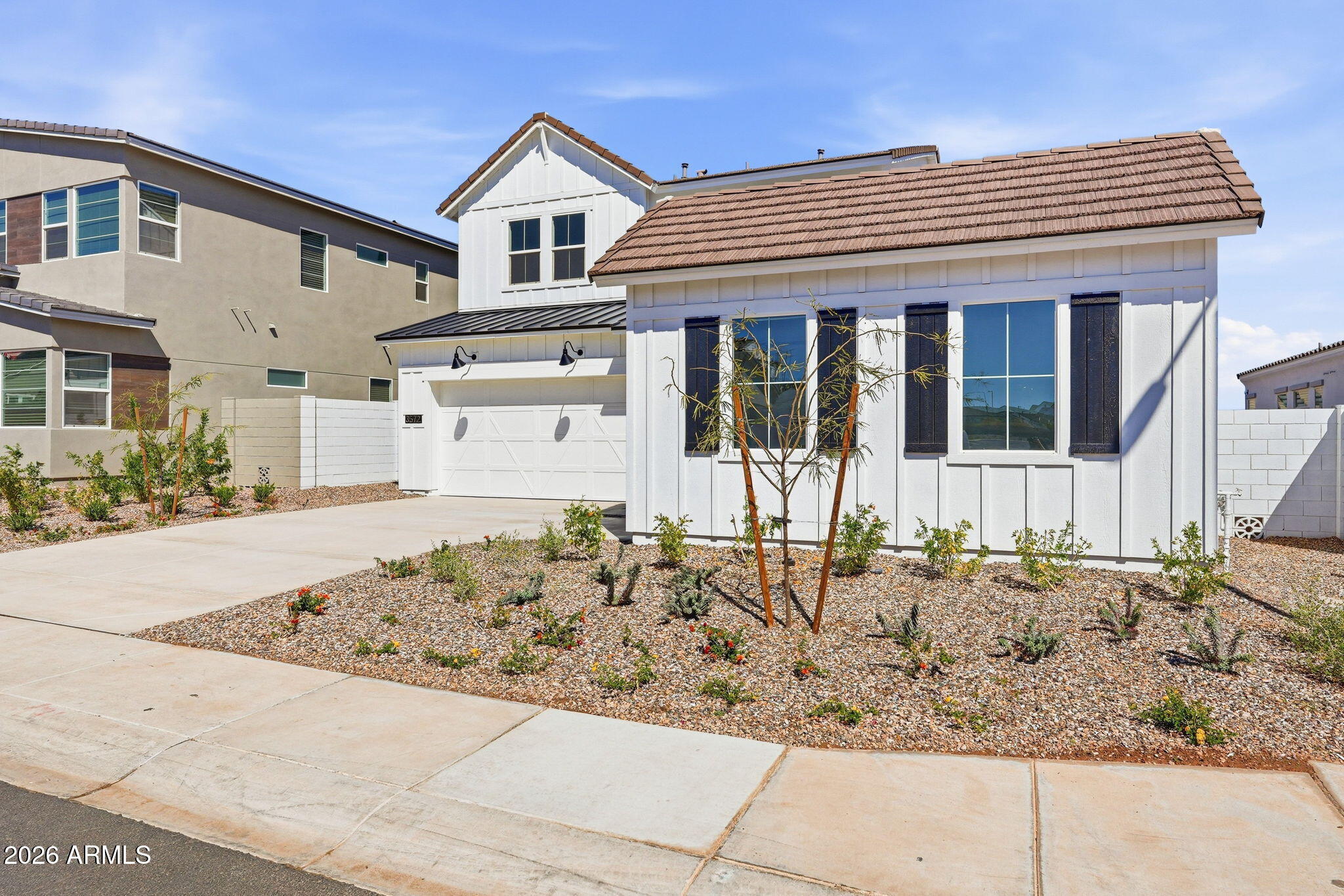 3572 W HORSE TRAIL Way